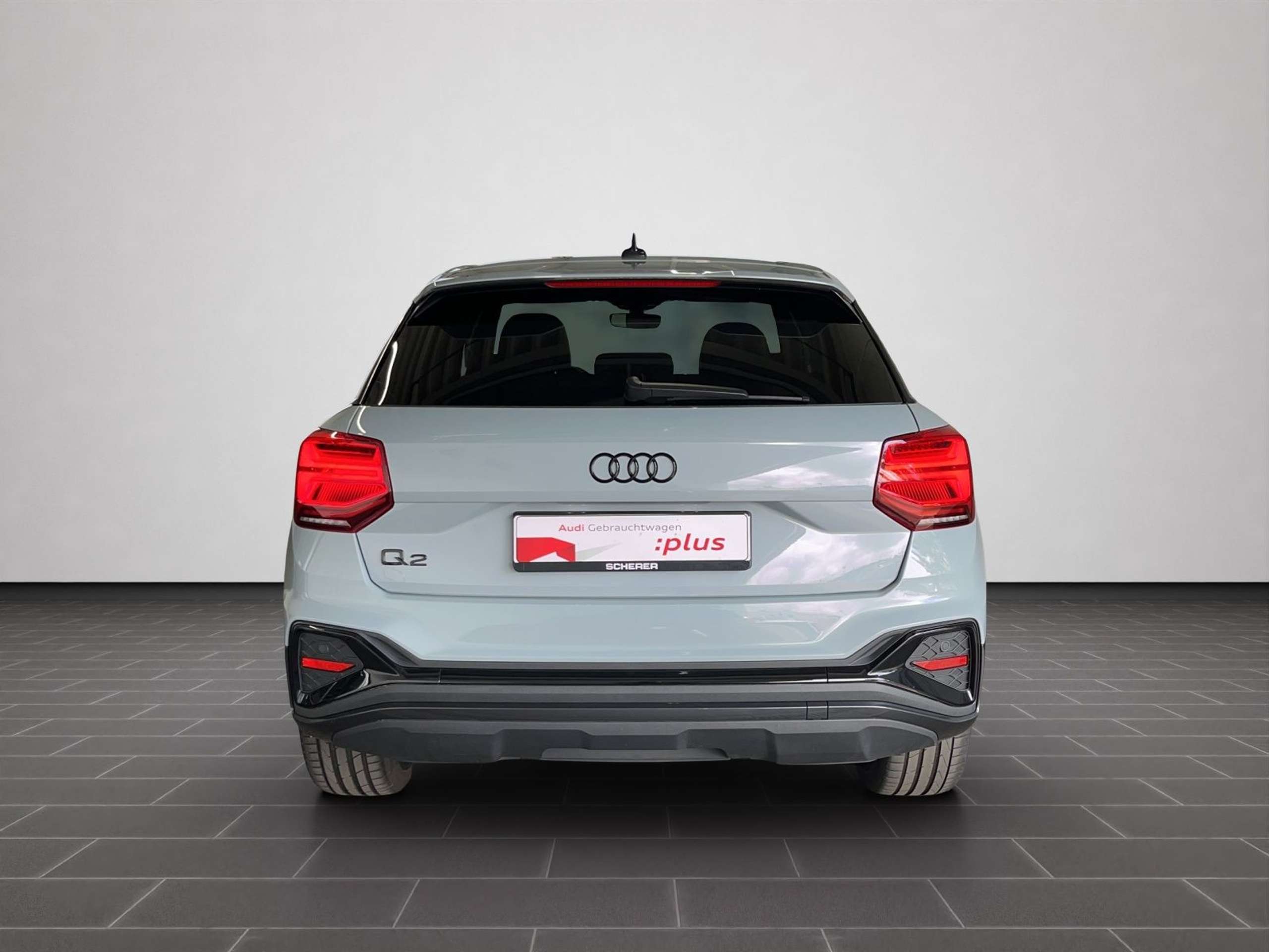 Audi - Q2