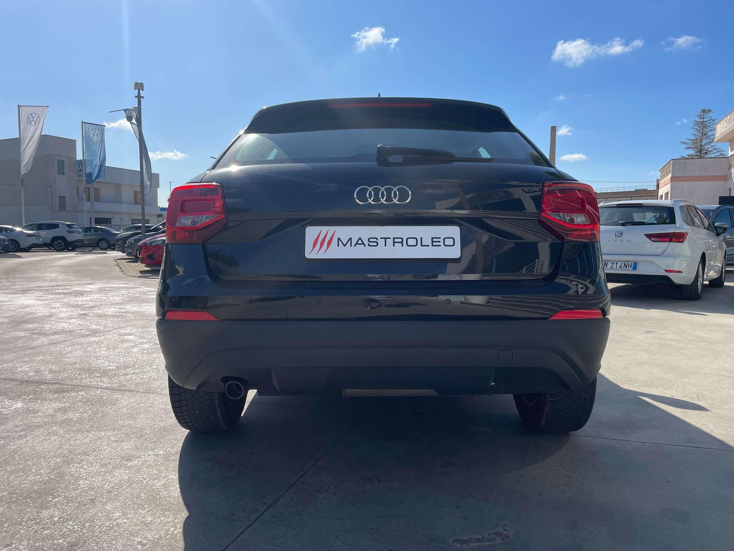 Audi - Q2