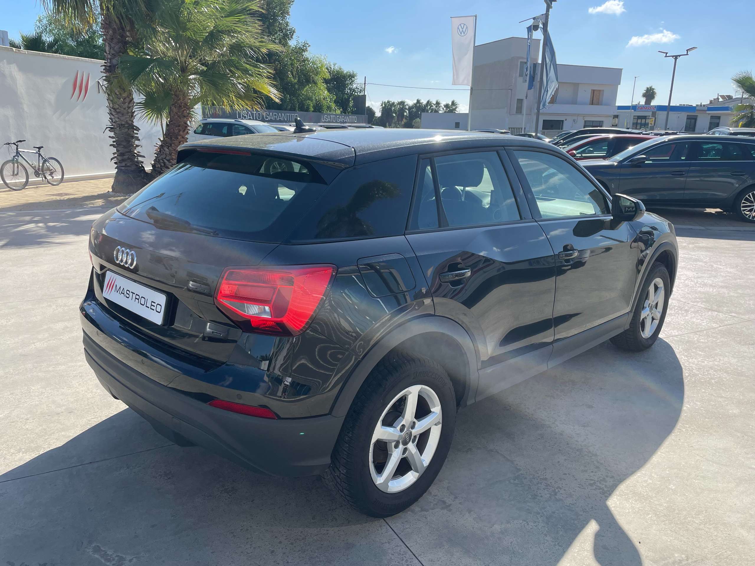 Audi - Q2