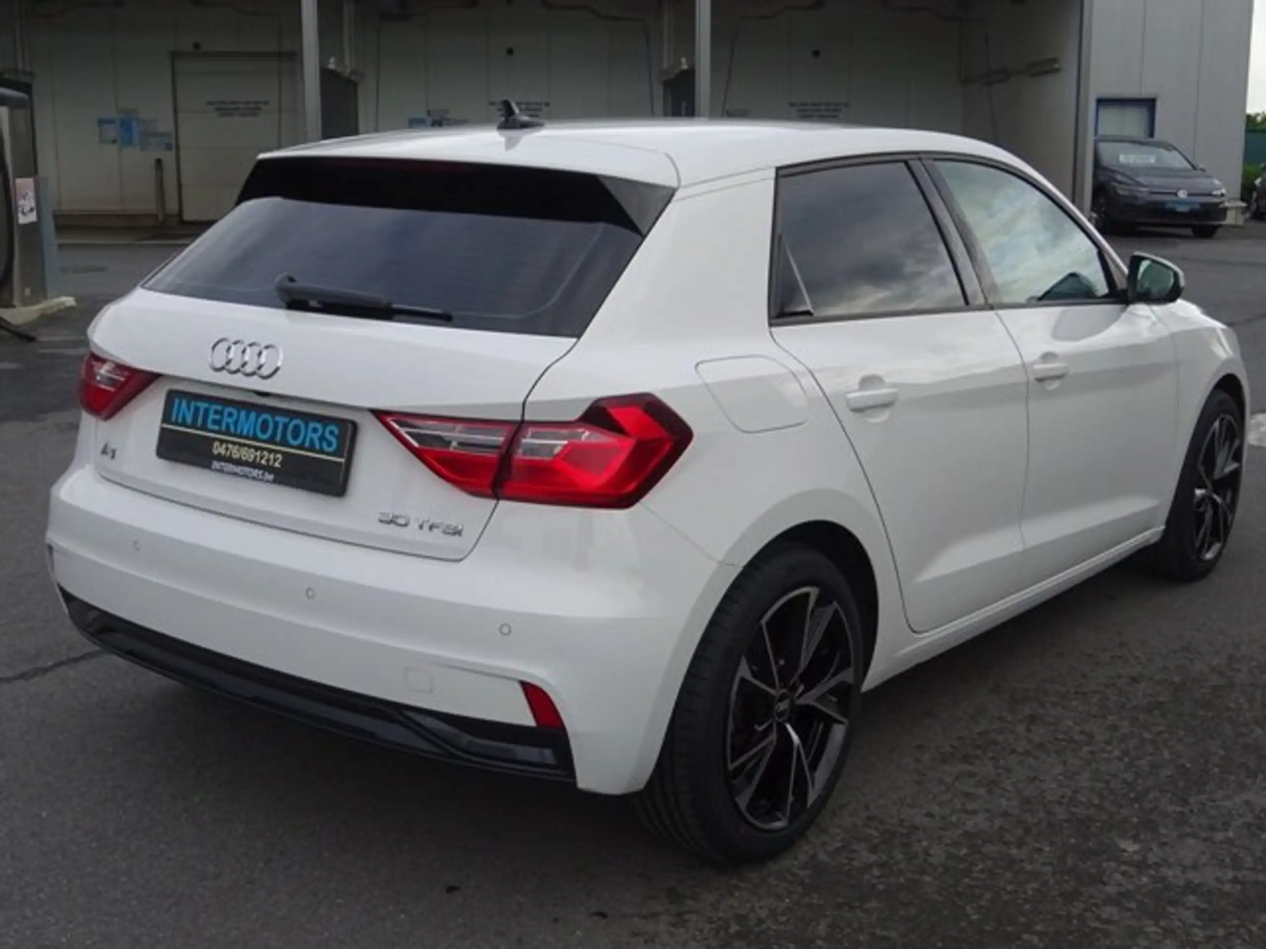 Audi - A1