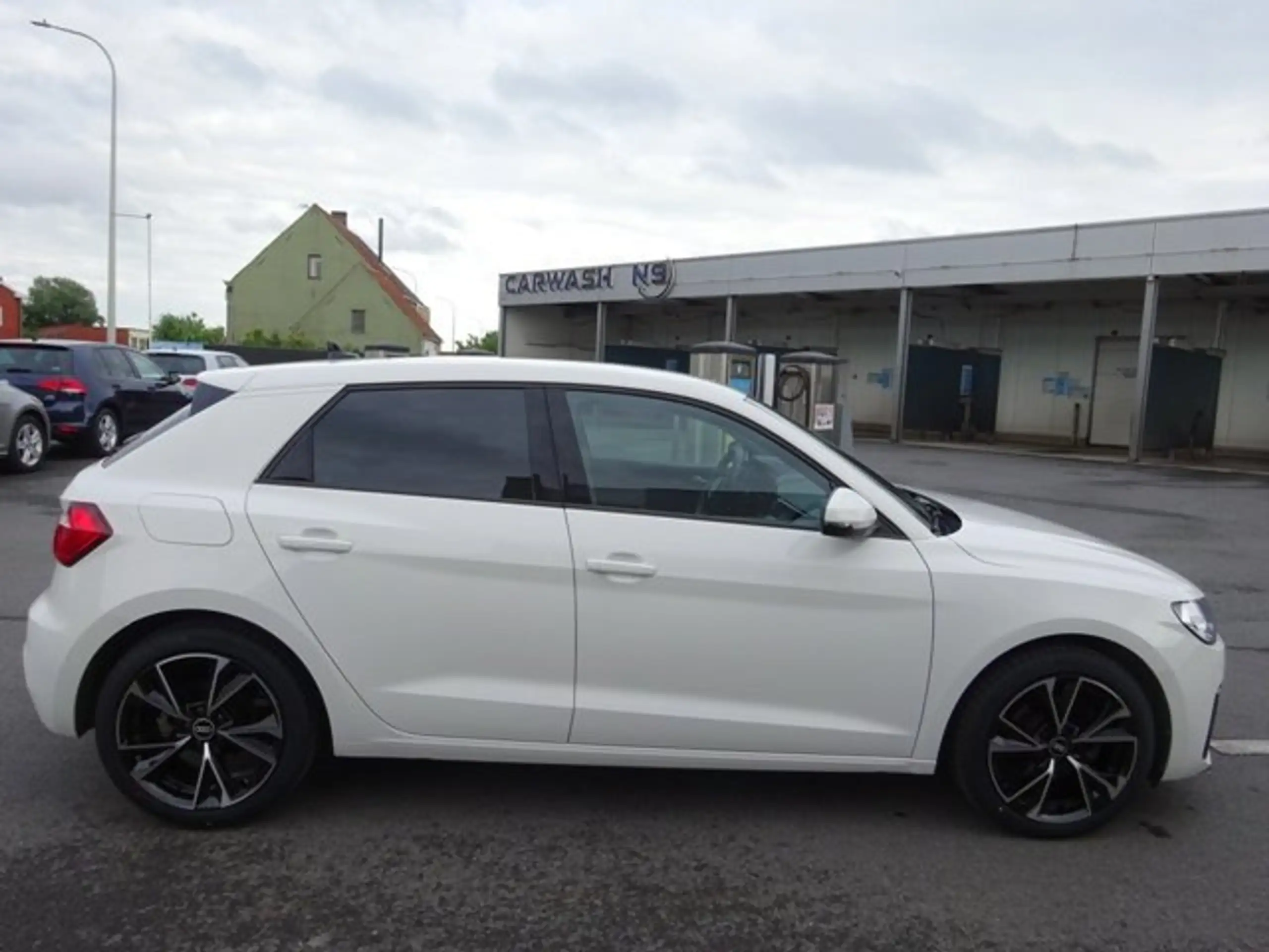 Audi - A1