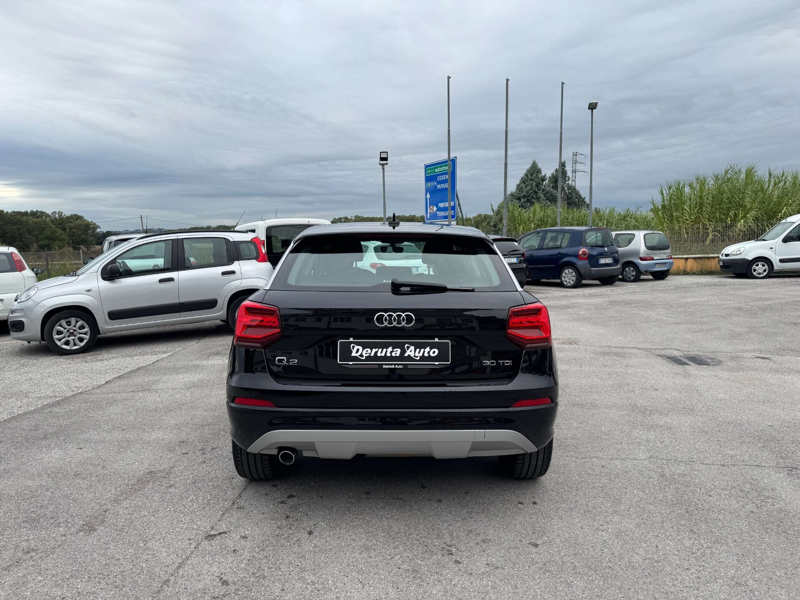 Audi - Q2