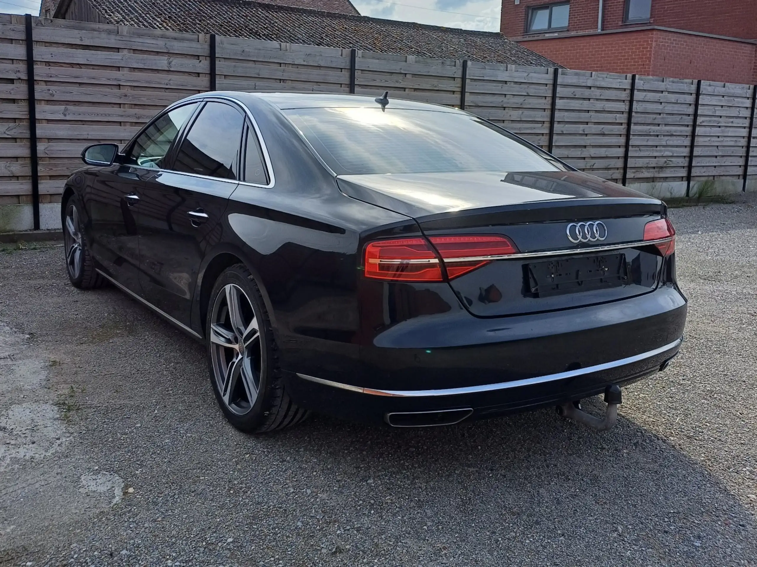 Audi - A8