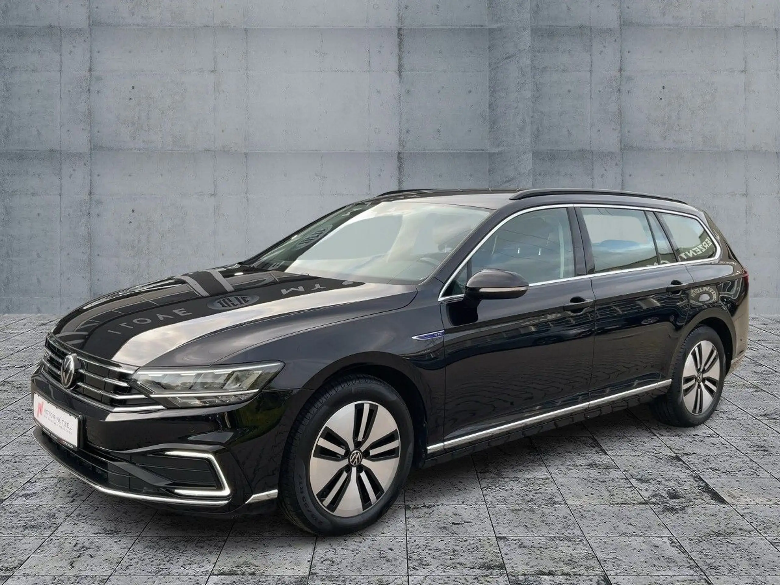 Volkswagen - Passat Variant