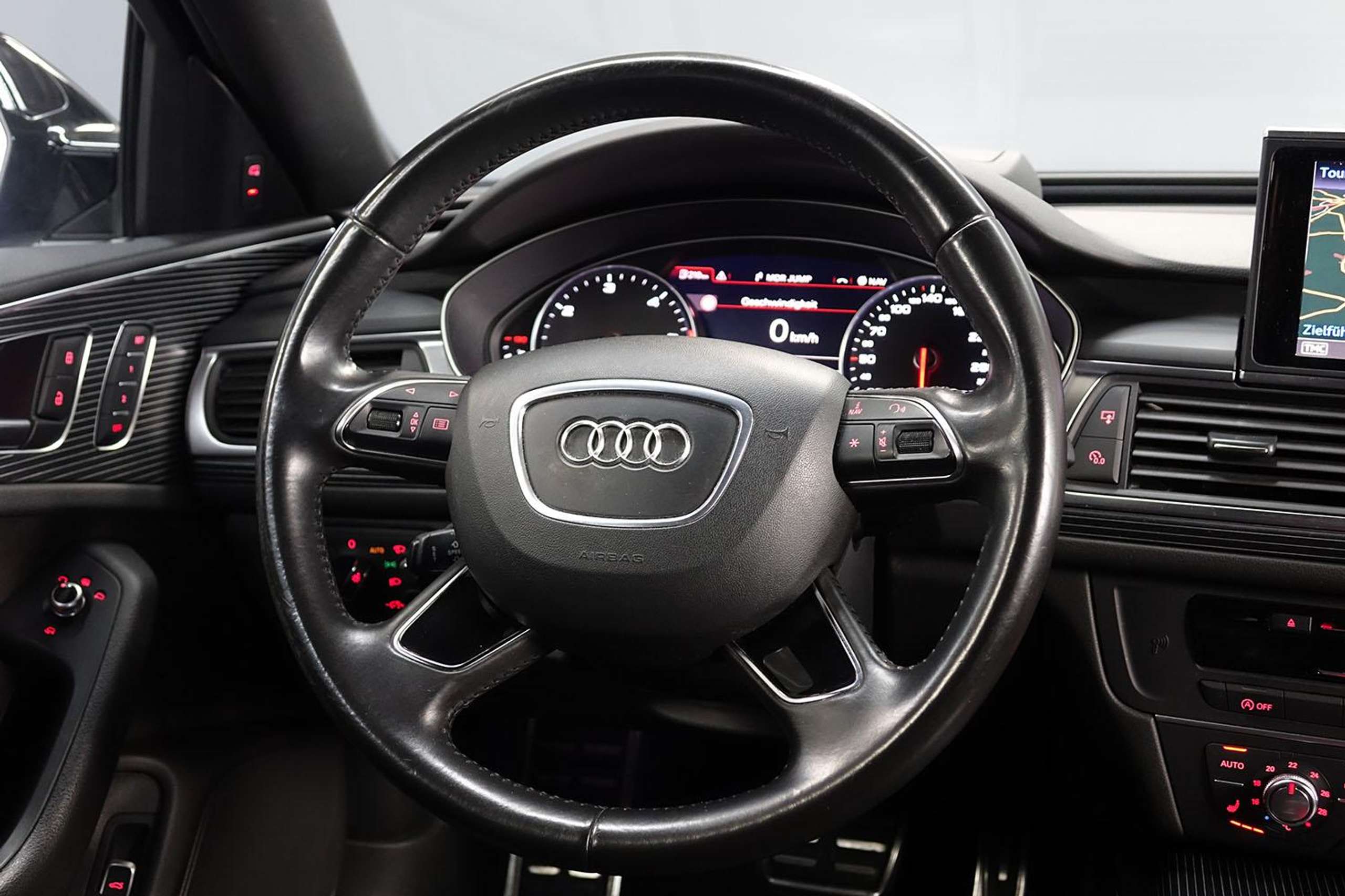 Audi - A6