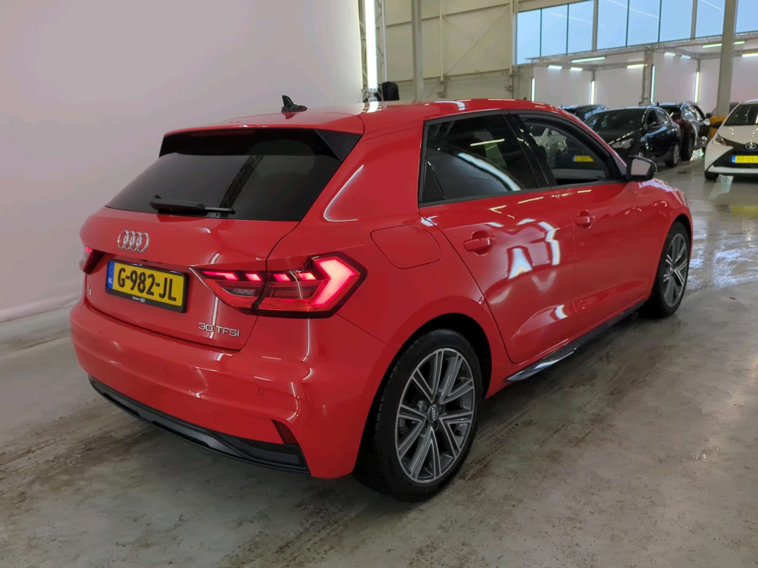 Audi - A1