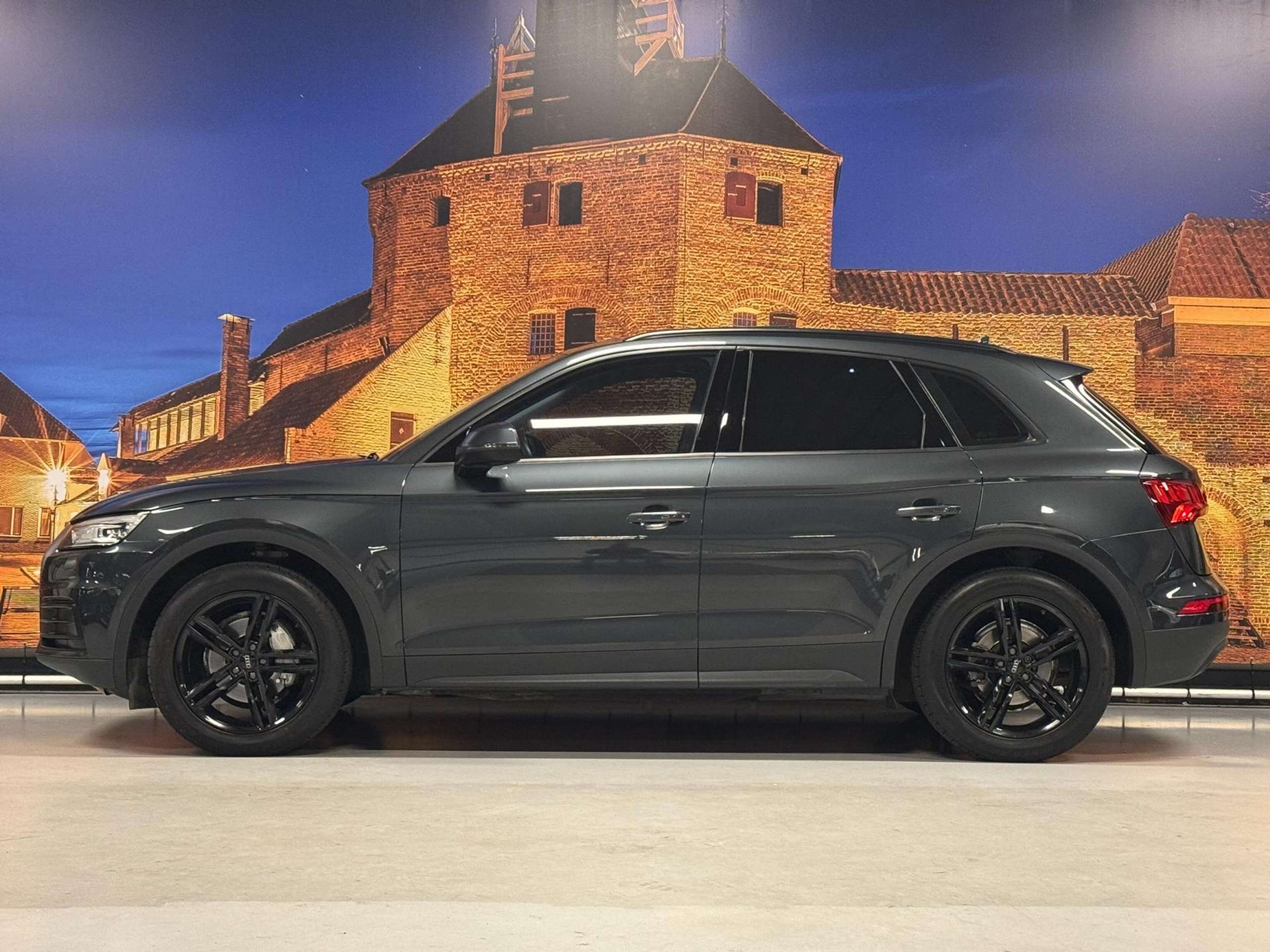 Audi - Q5