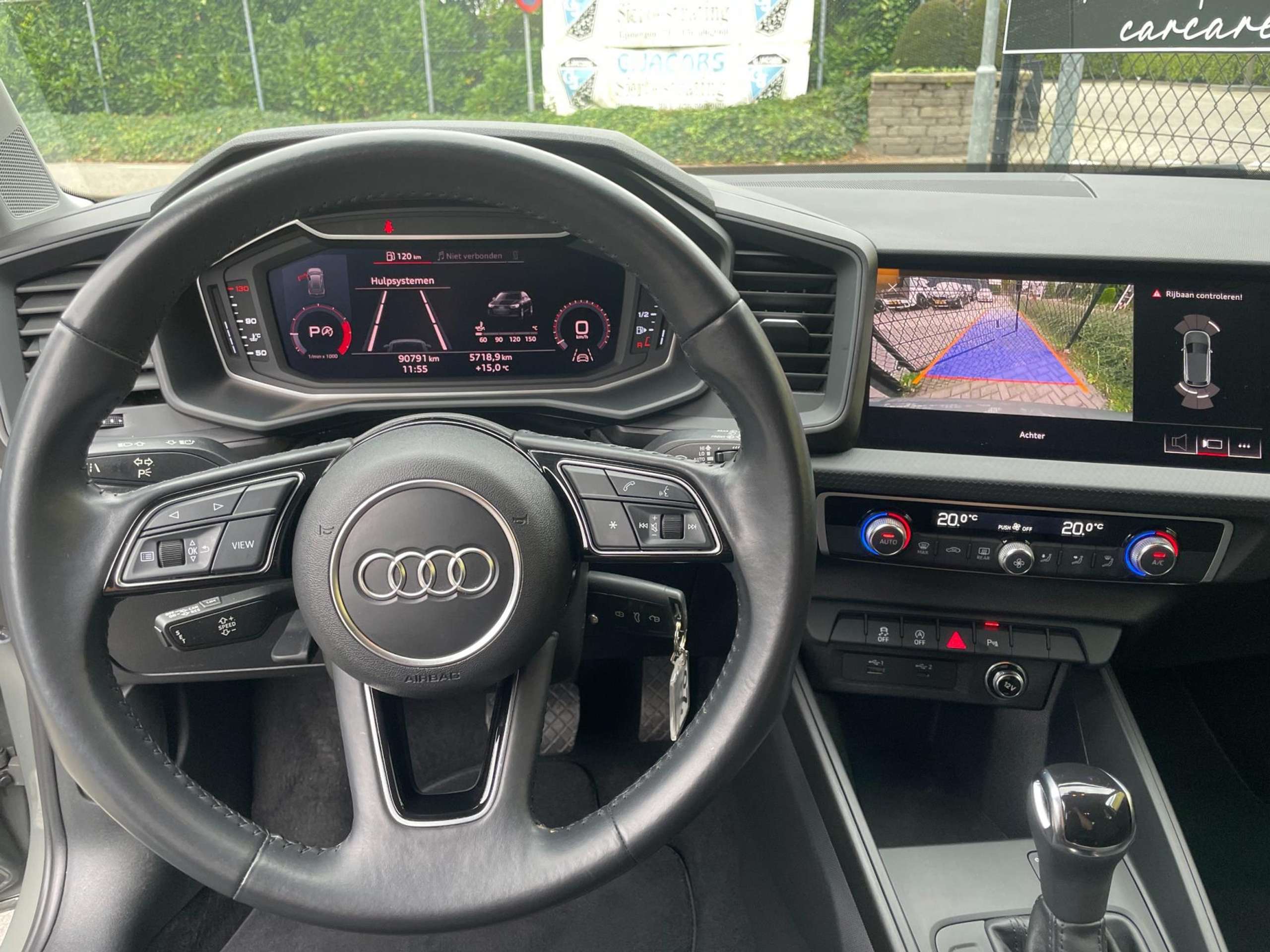 Audi - A1