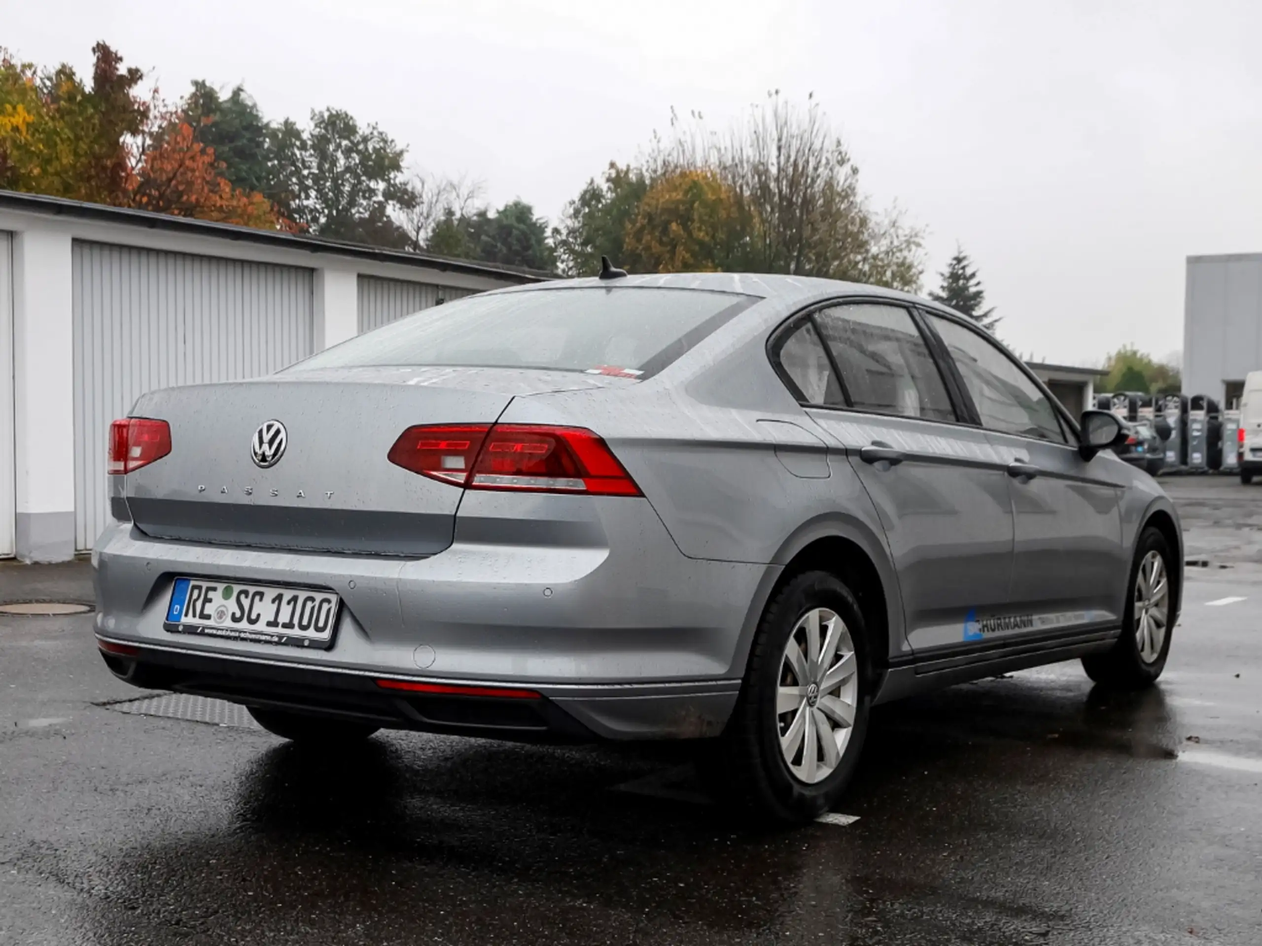 Volkswagen - Passat