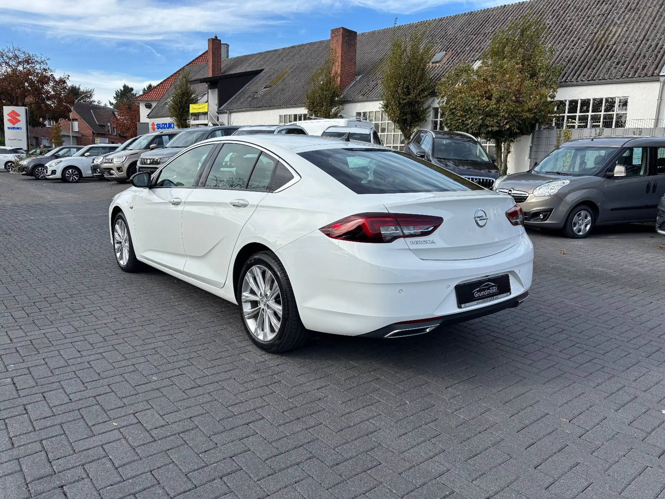 Opel - Insignia