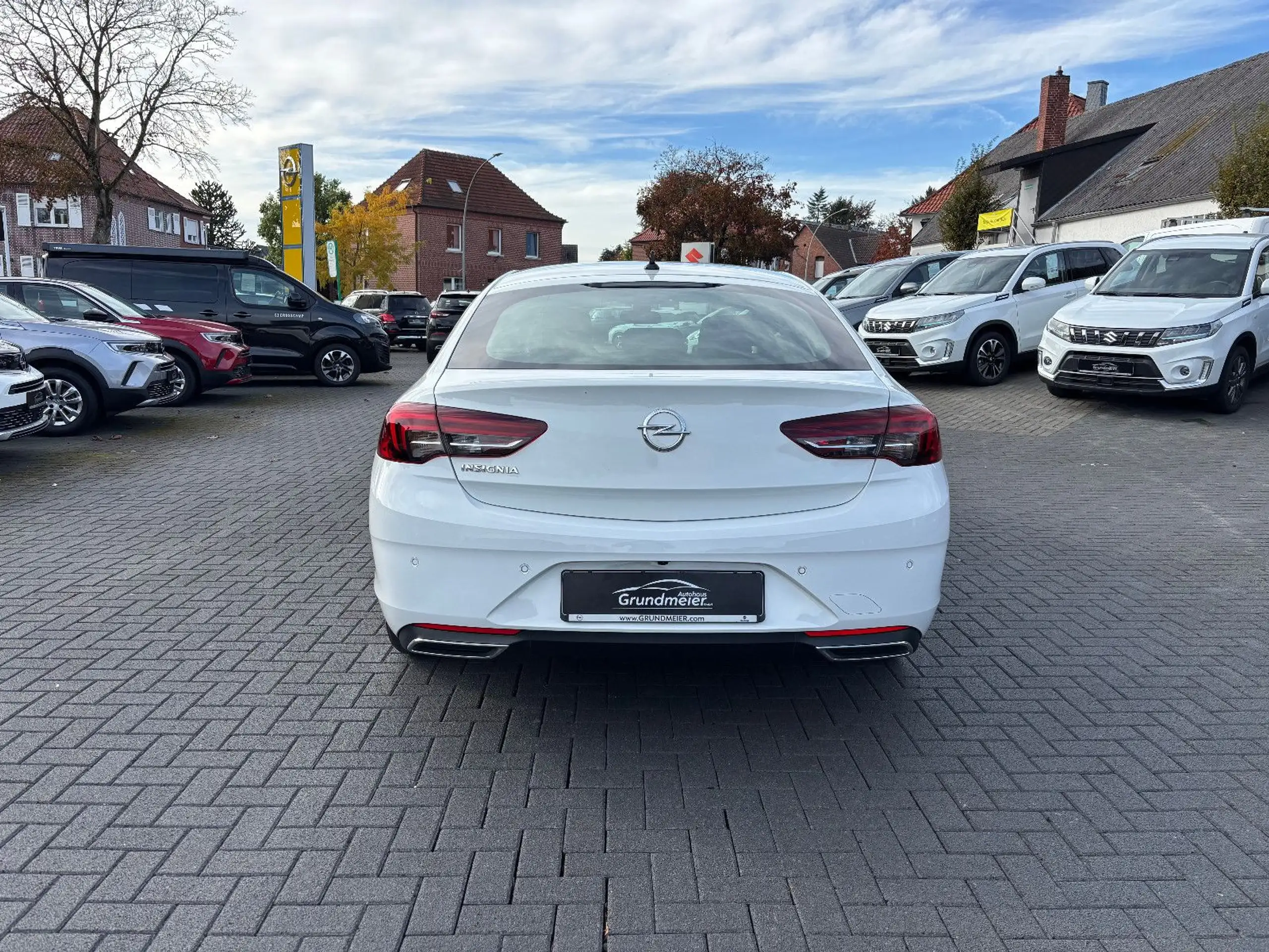 Opel - Insignia