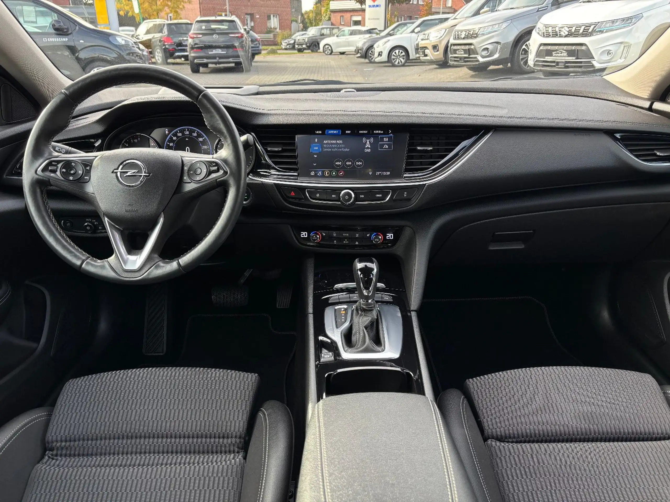 Opel - Insignia