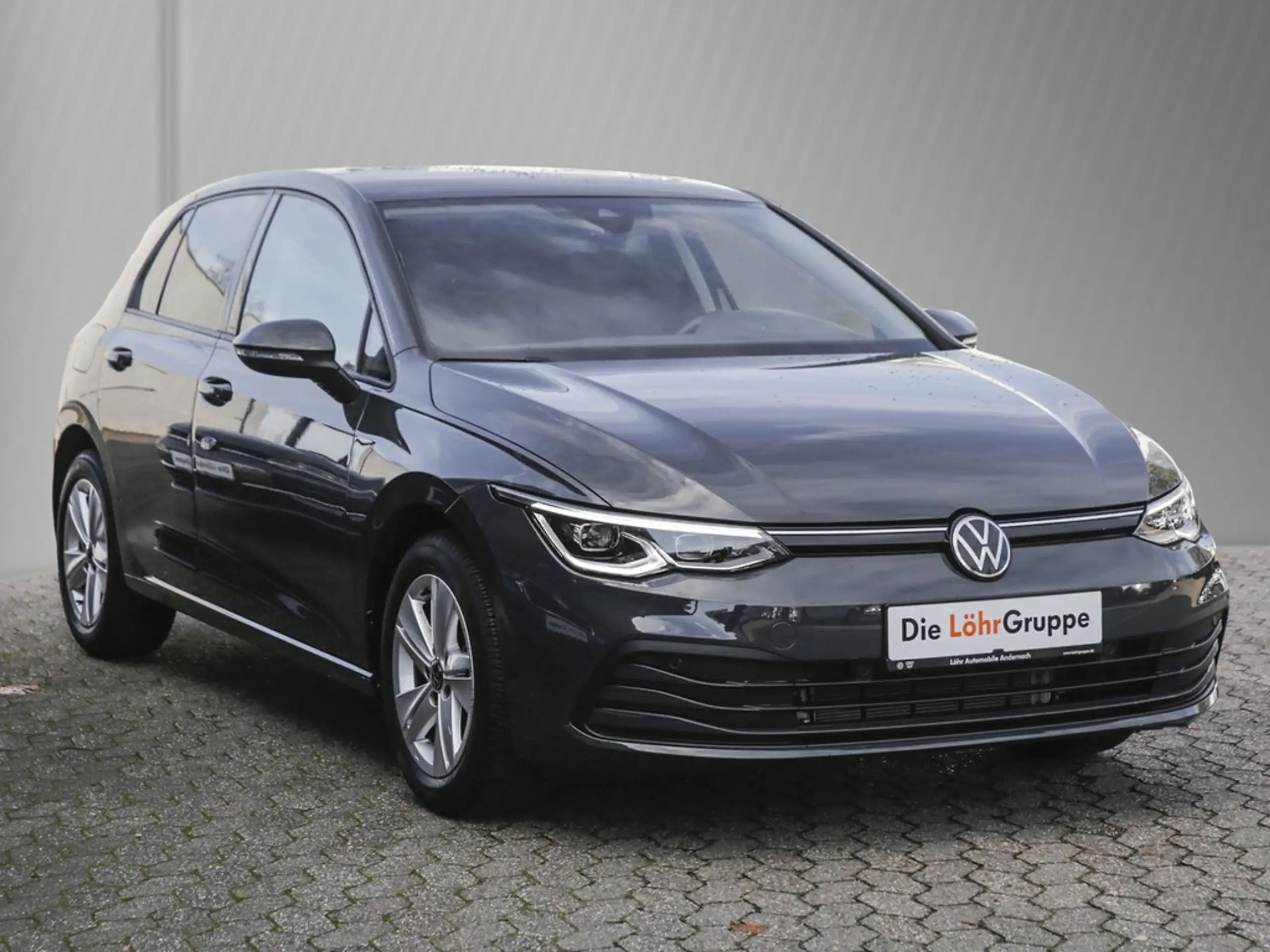 Volkswagen - Golf