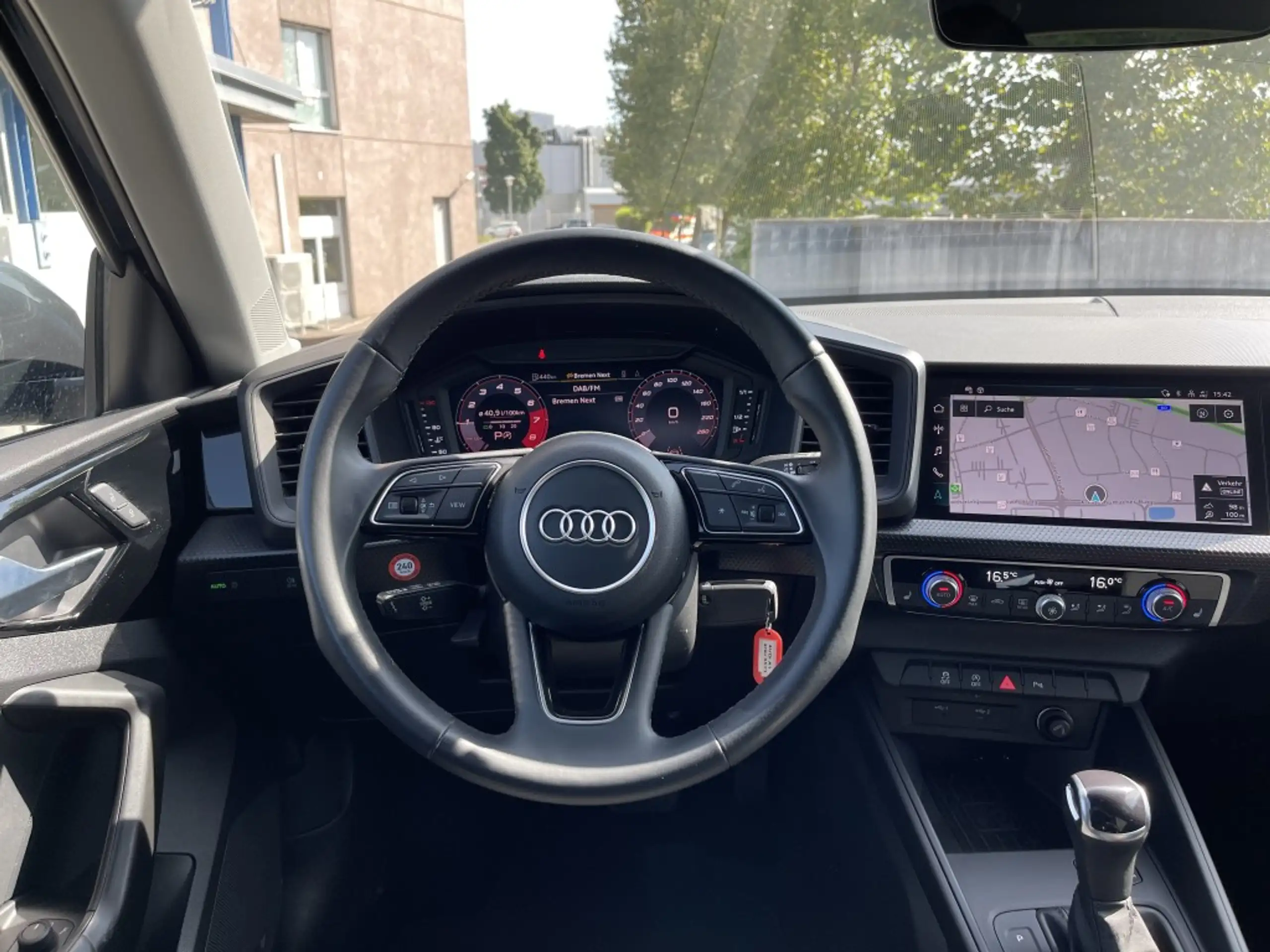 Audi - A1