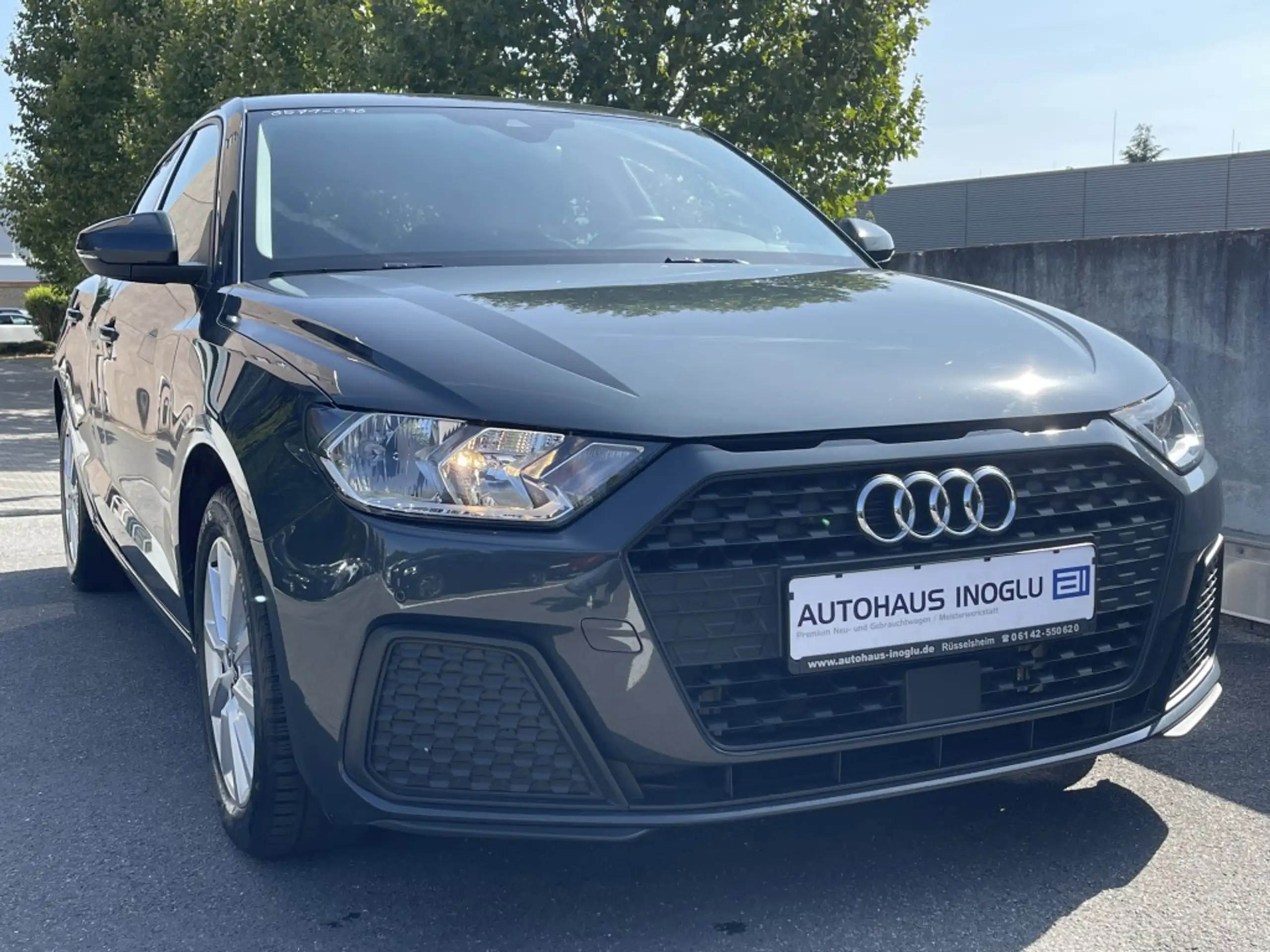 Audi - A1