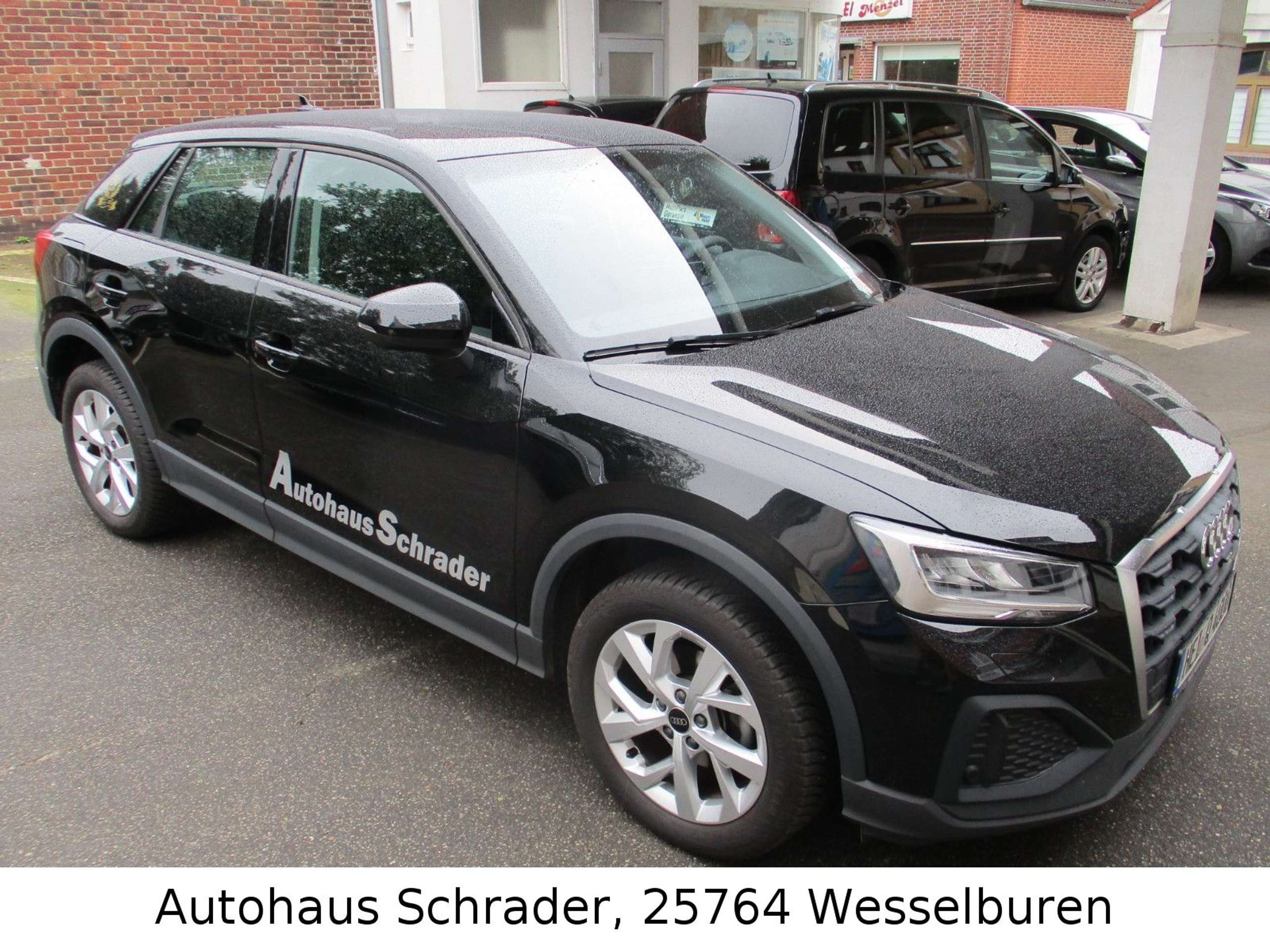 Audi - Q2