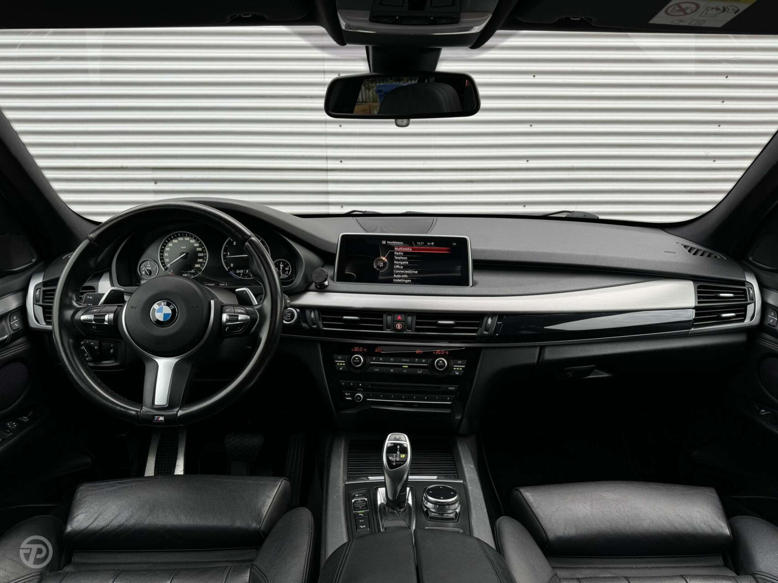 BMW - X5