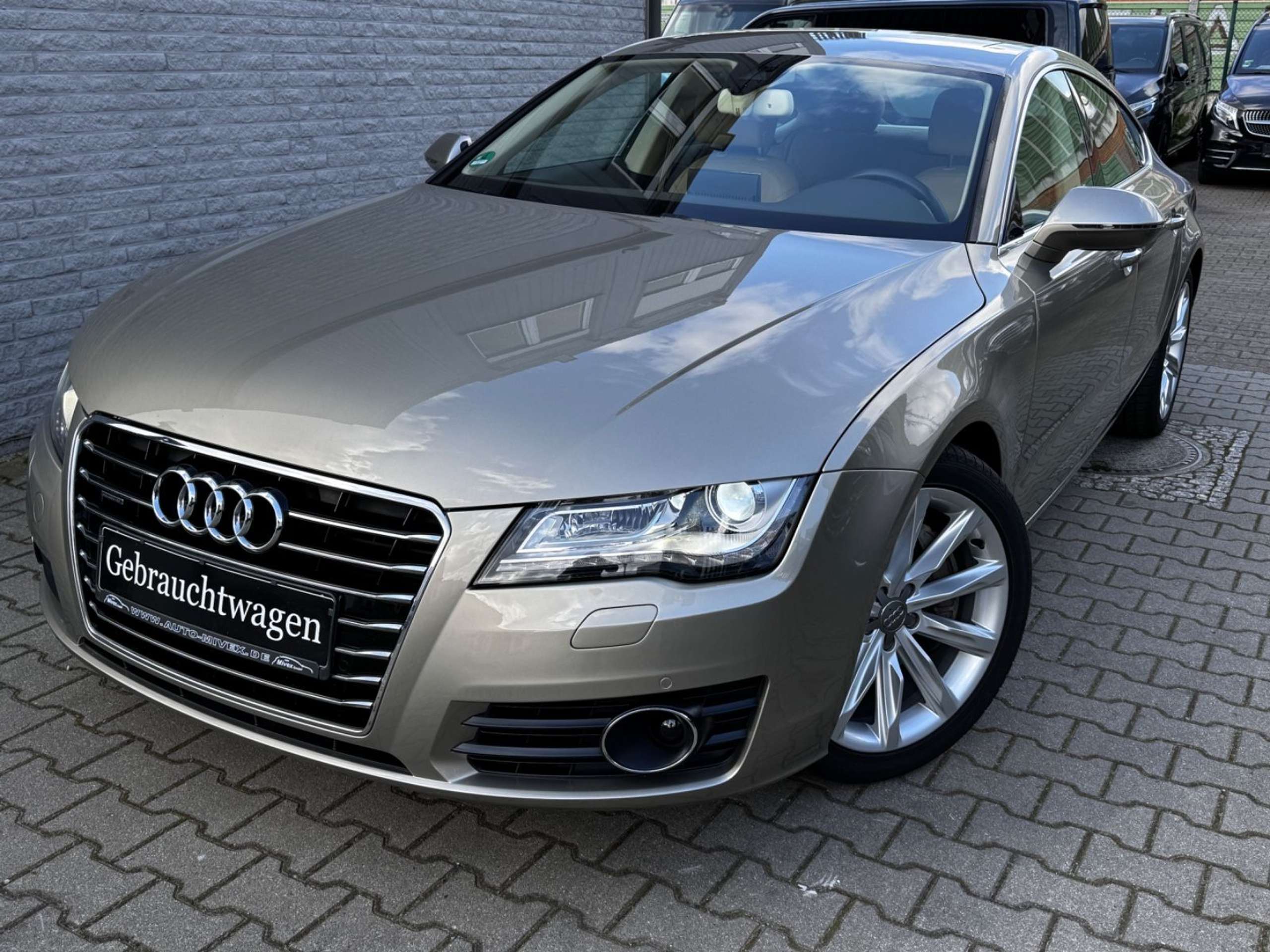 Audi A7 2011