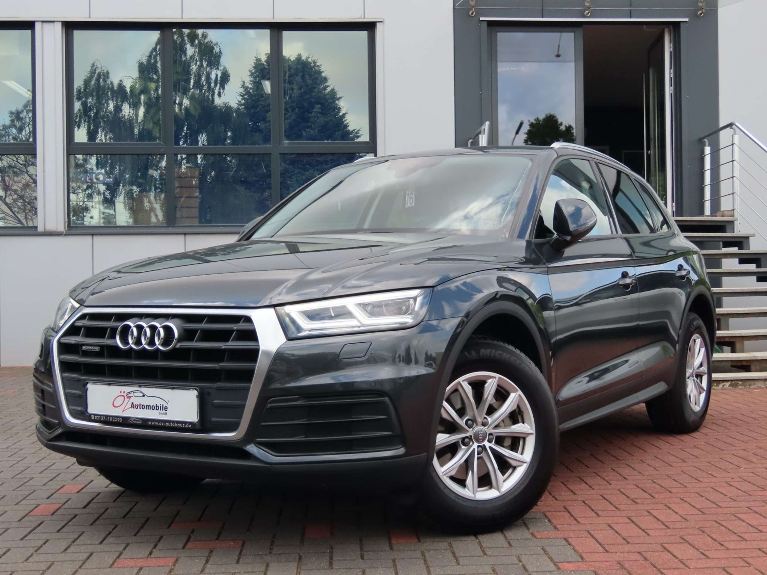 Audi - Q5