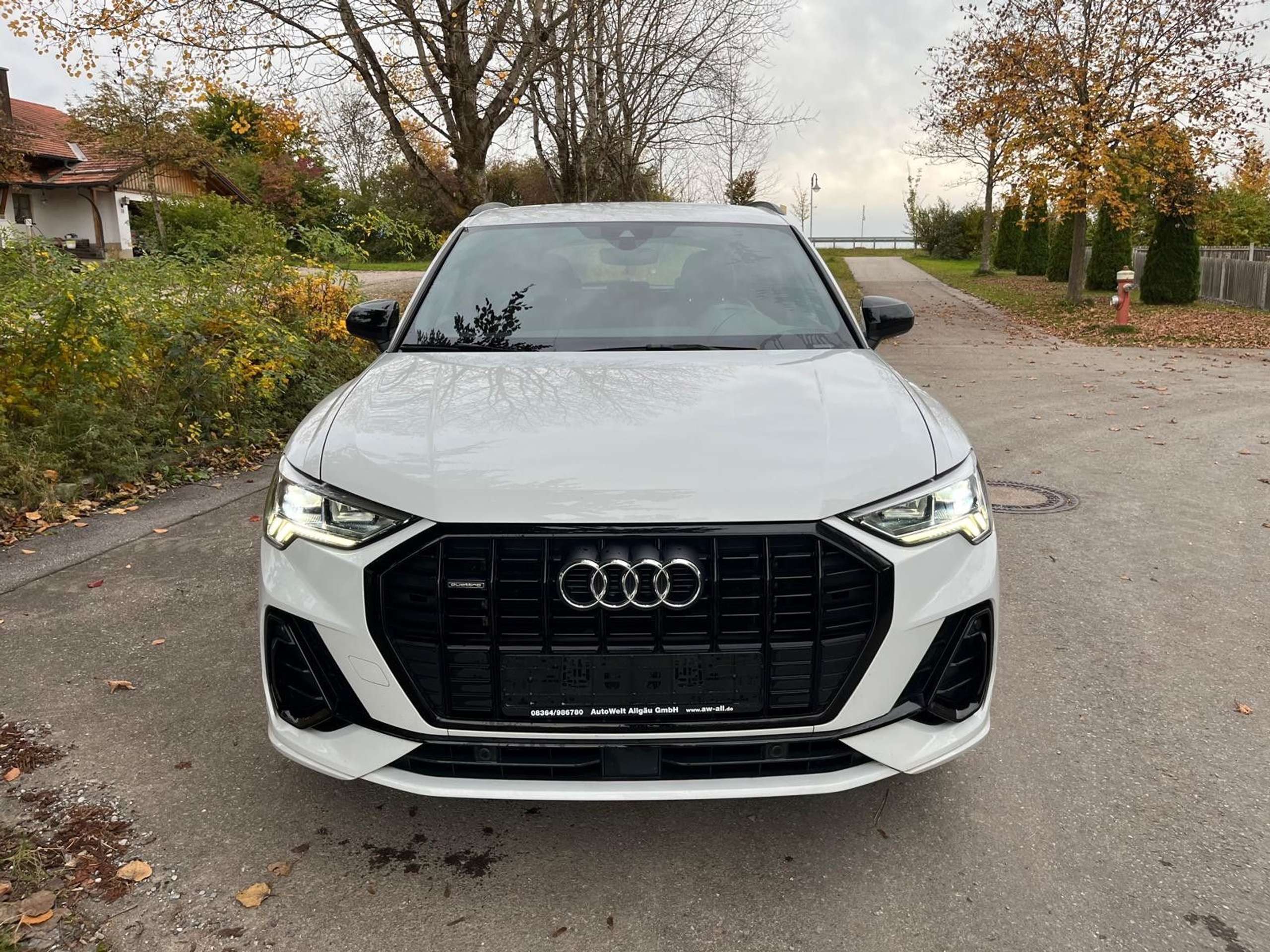 Audi - Q3