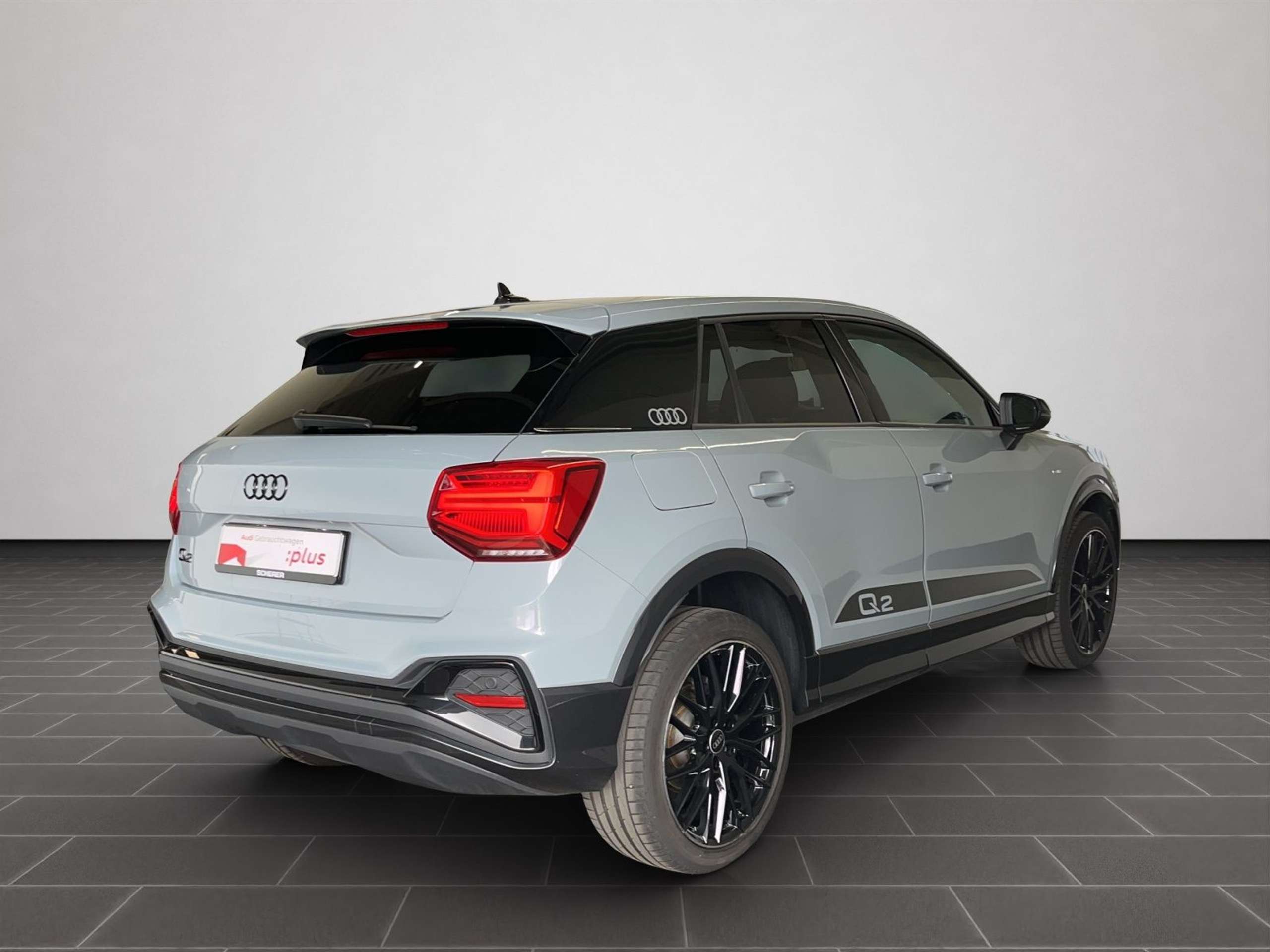 Audi - Q2