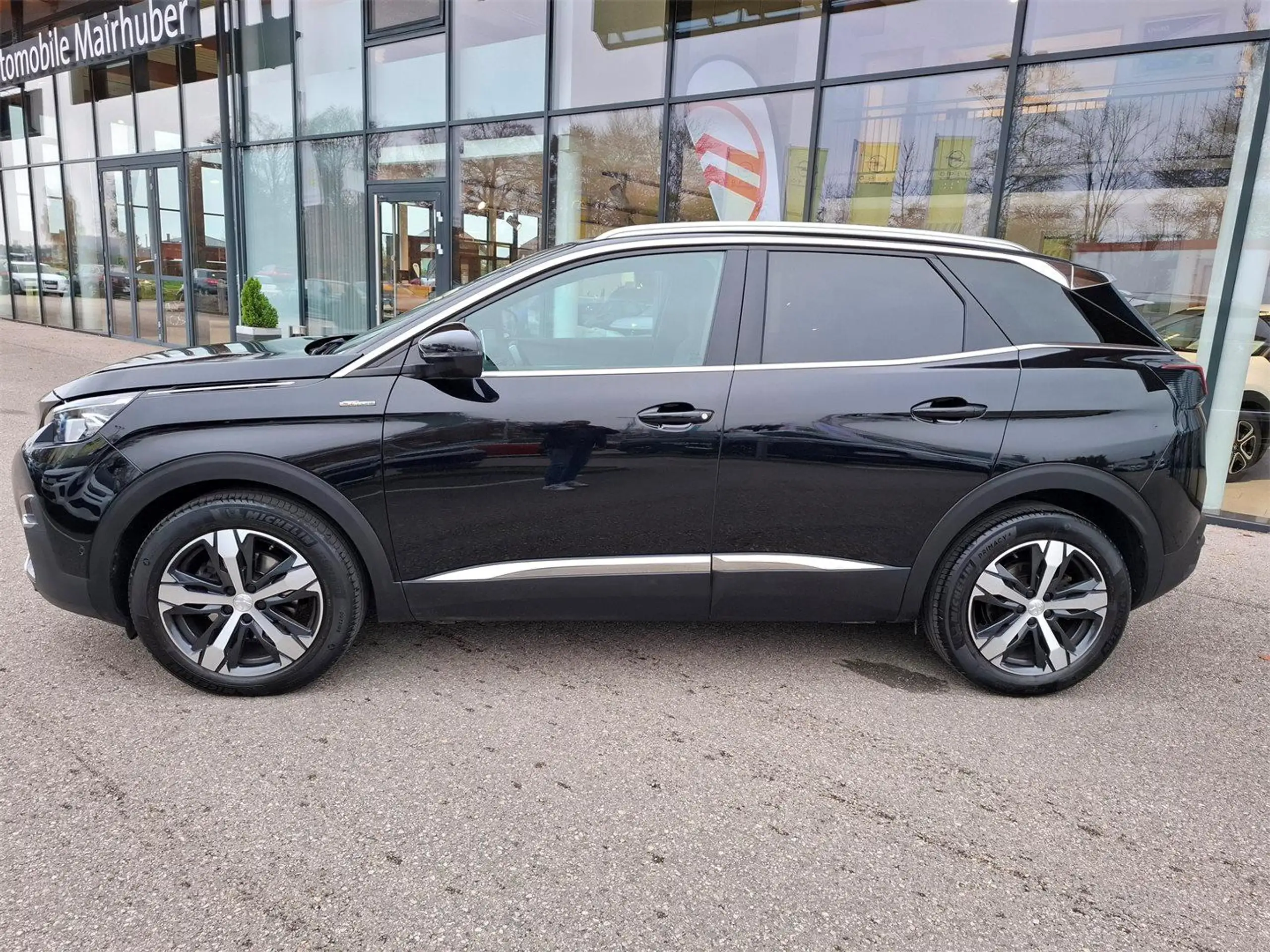 Peugeot - 3008