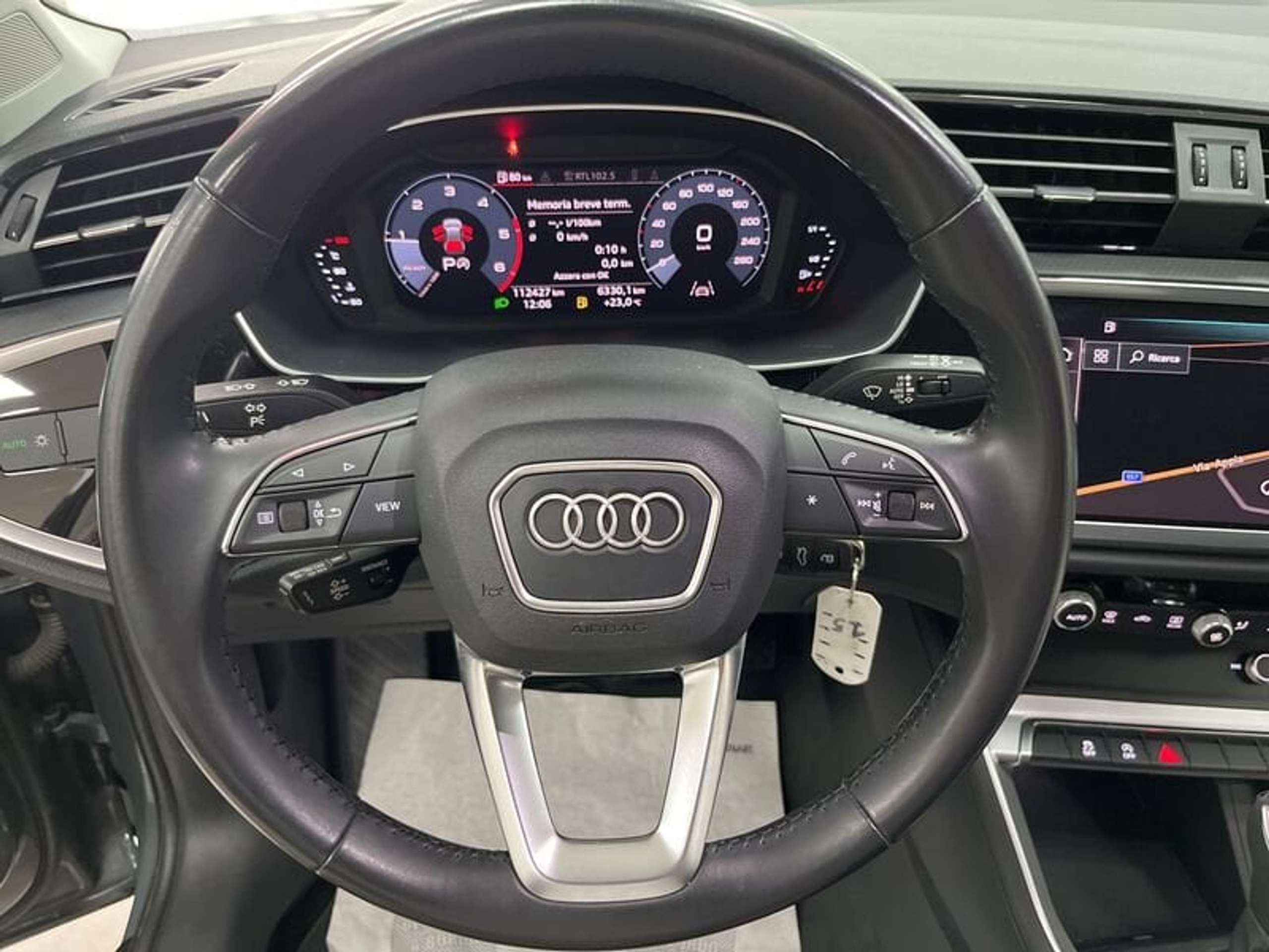 Audi - Q3