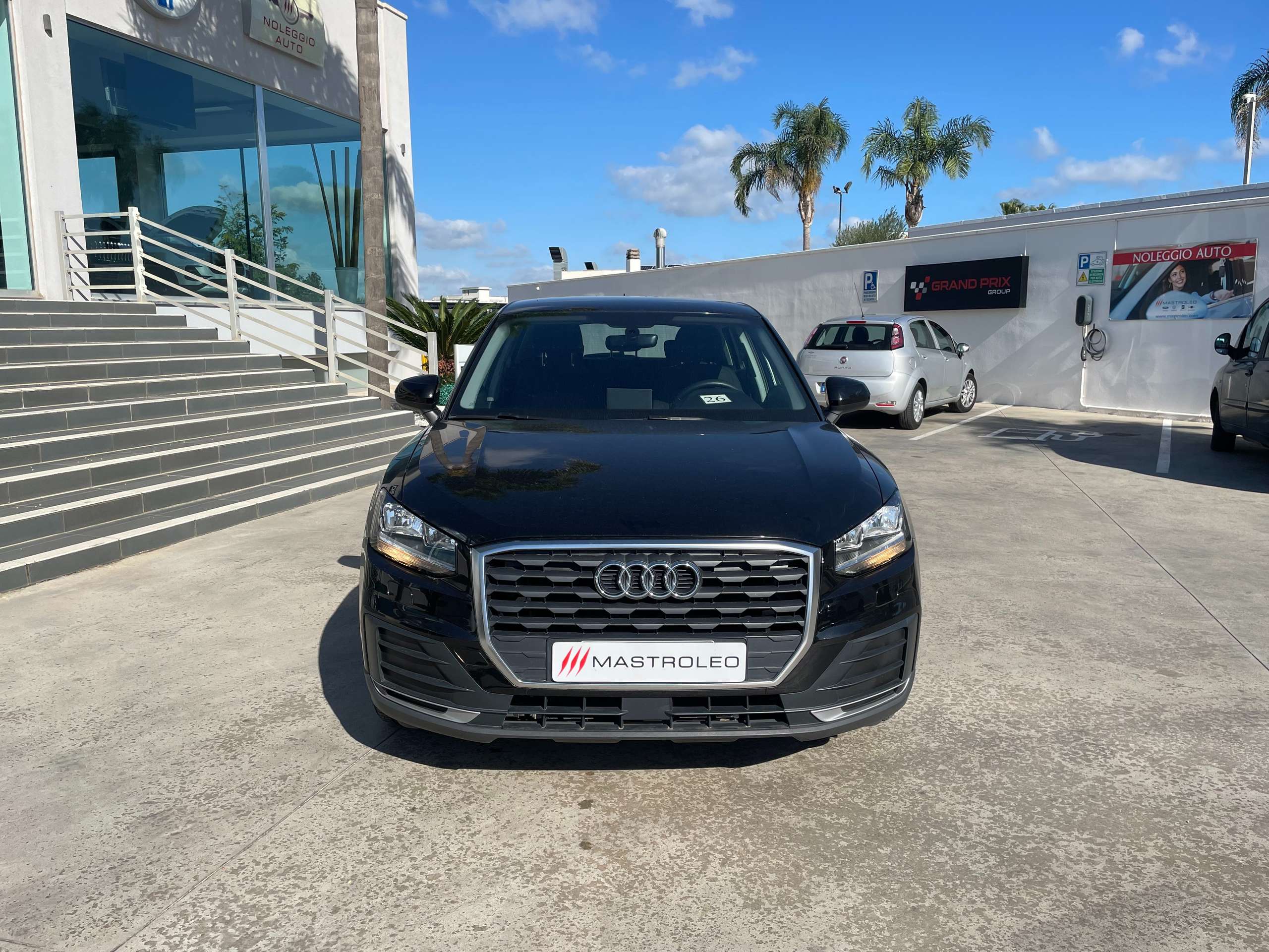 Audi - Q2