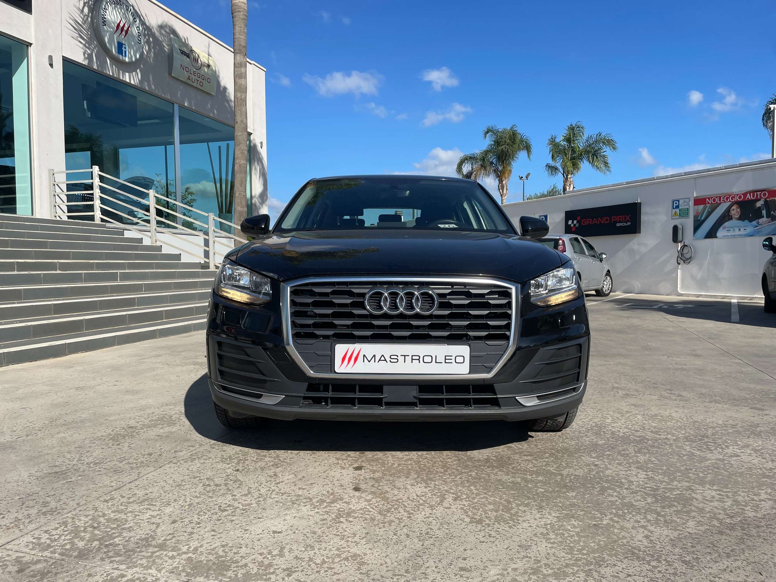 Audi - Q2