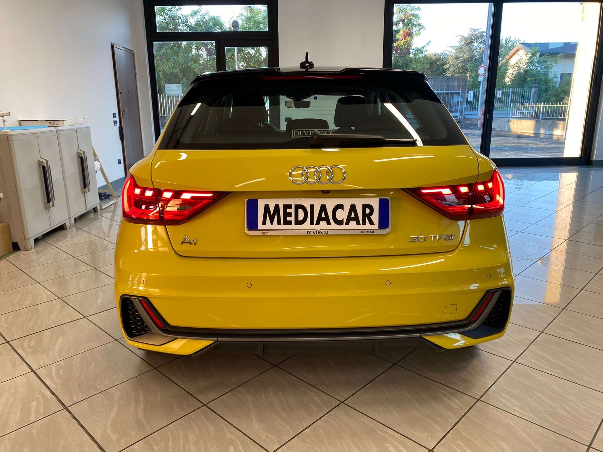 Audi - A1