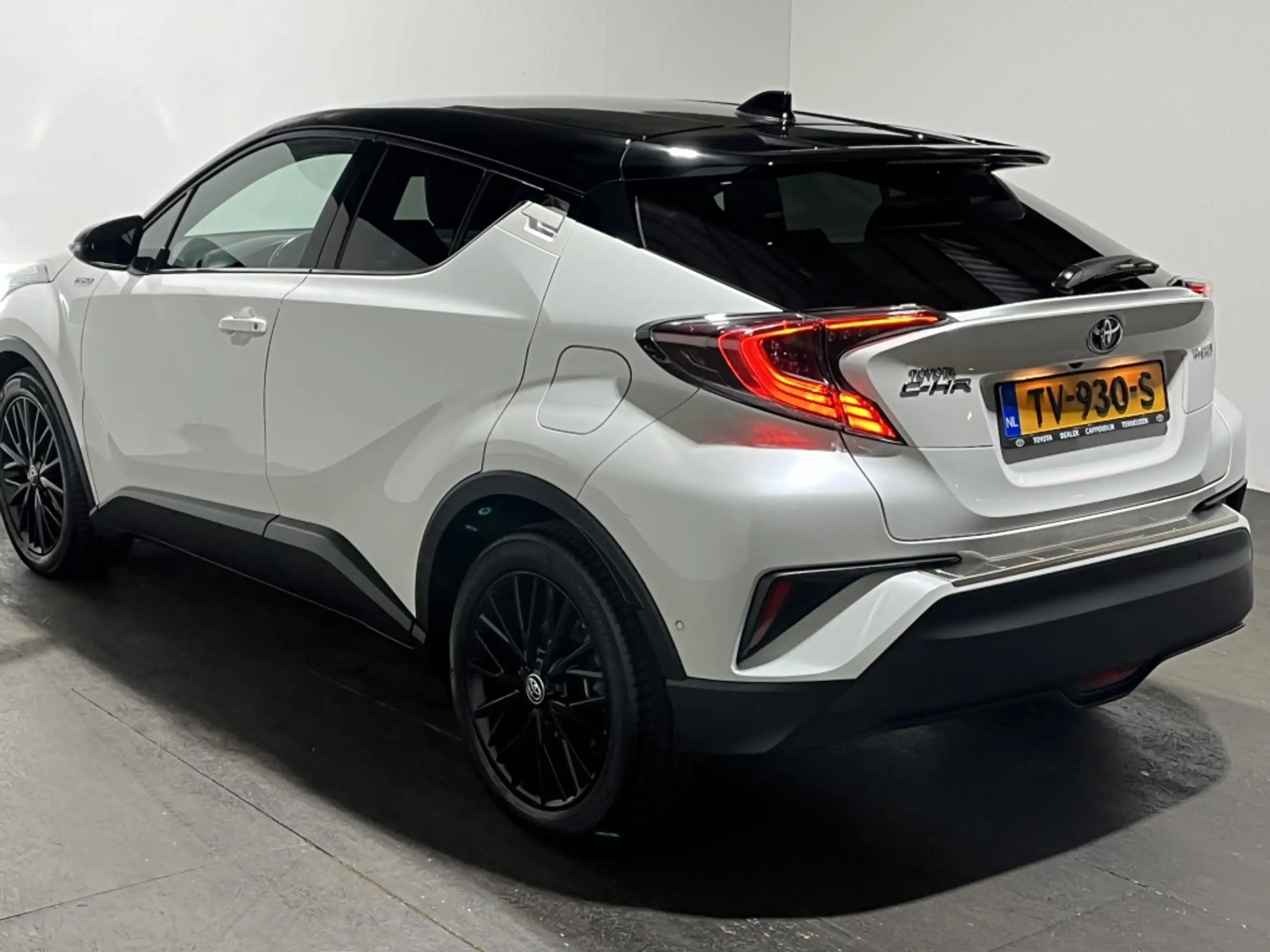 Toyota - C-HR