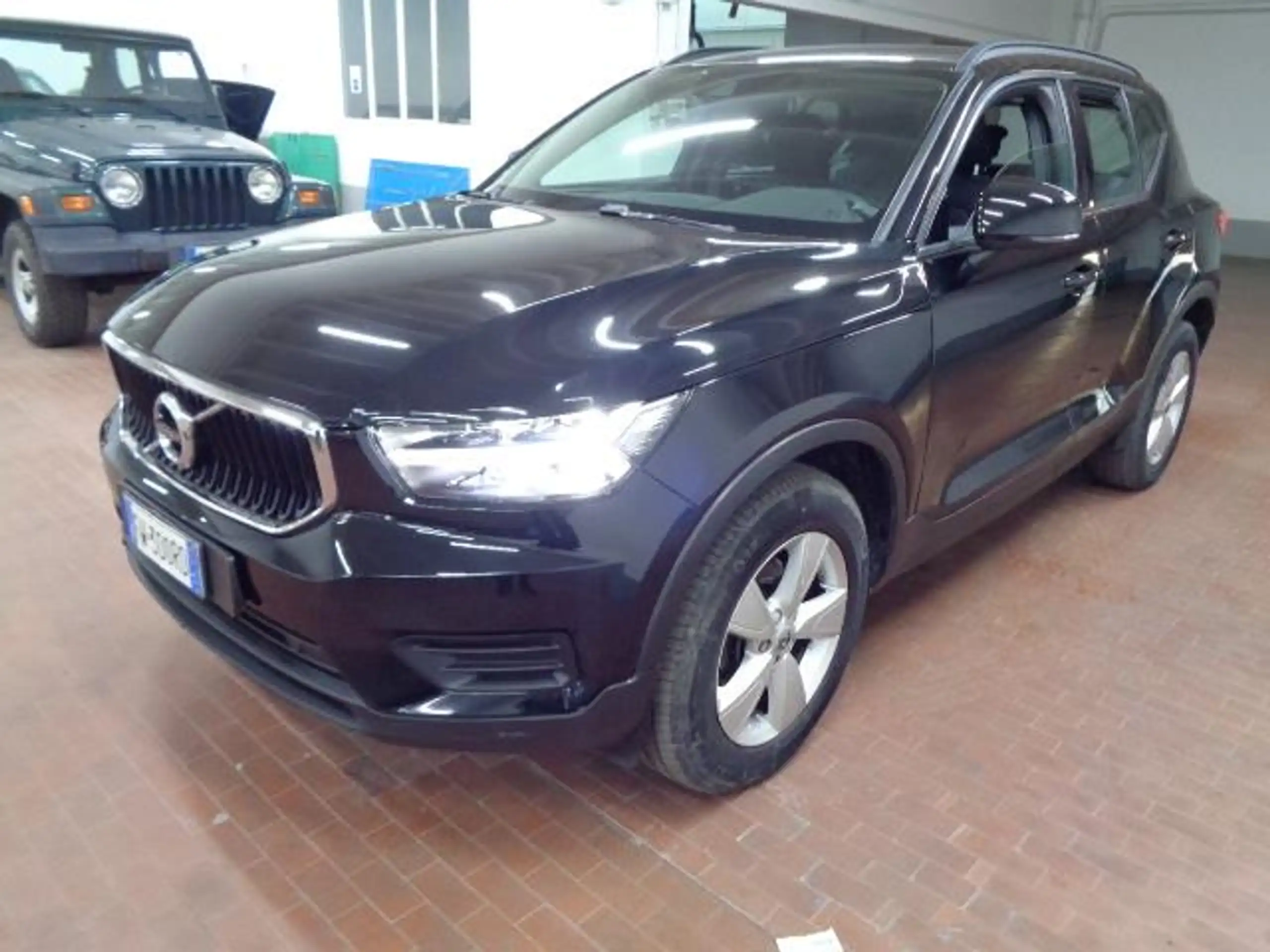 Volvo - XC40