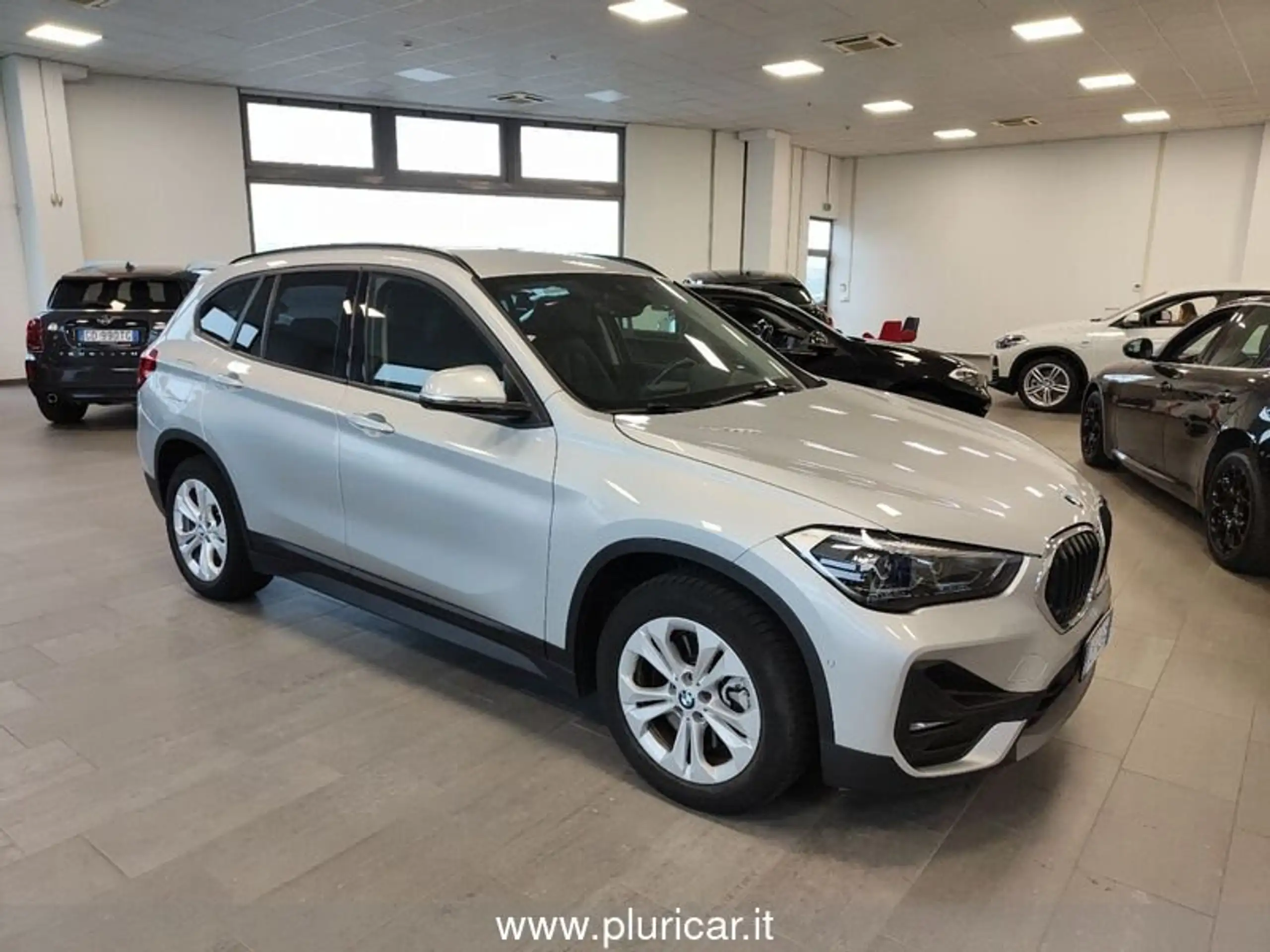 BMW - X1