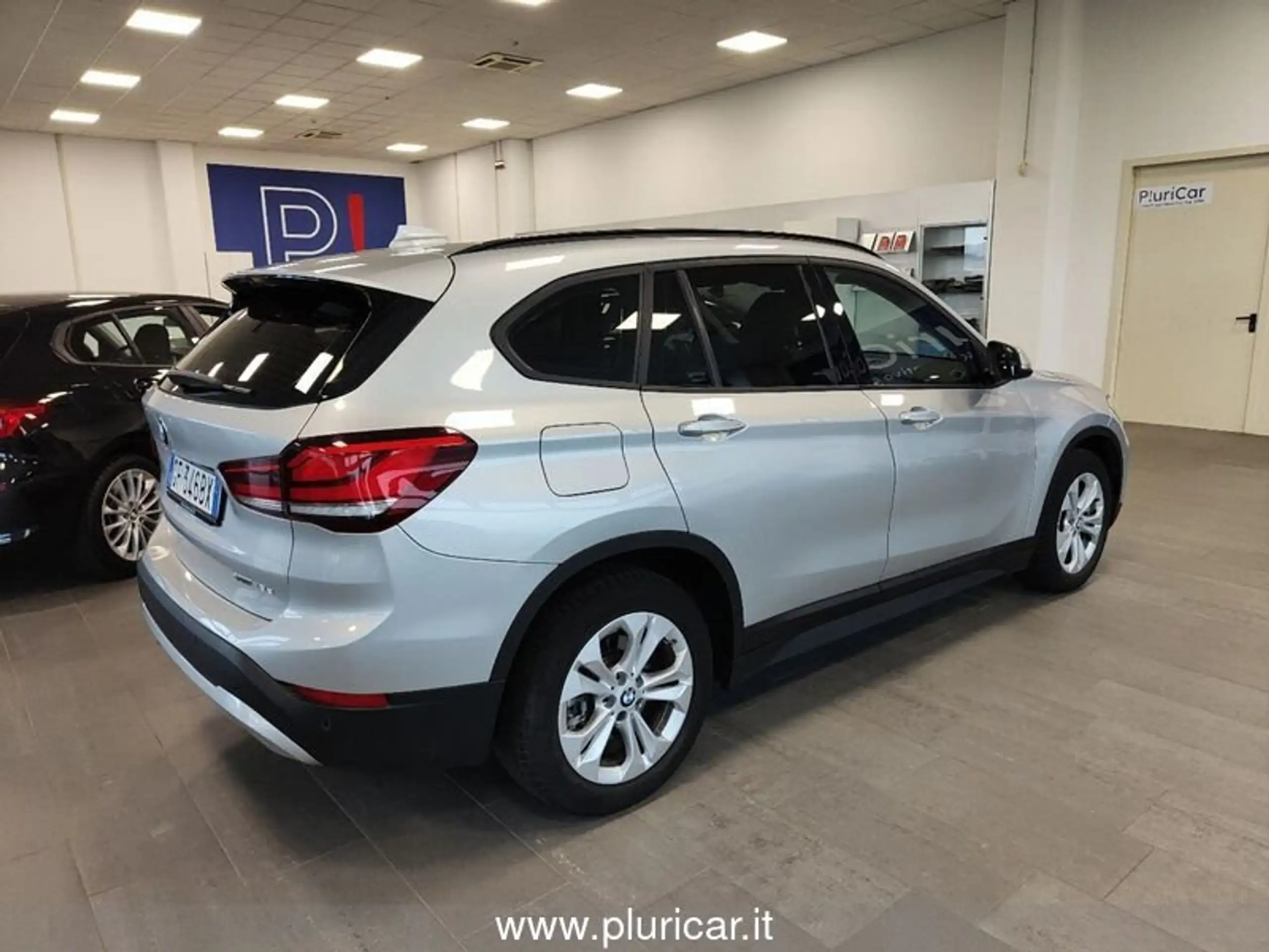 BMW - X1