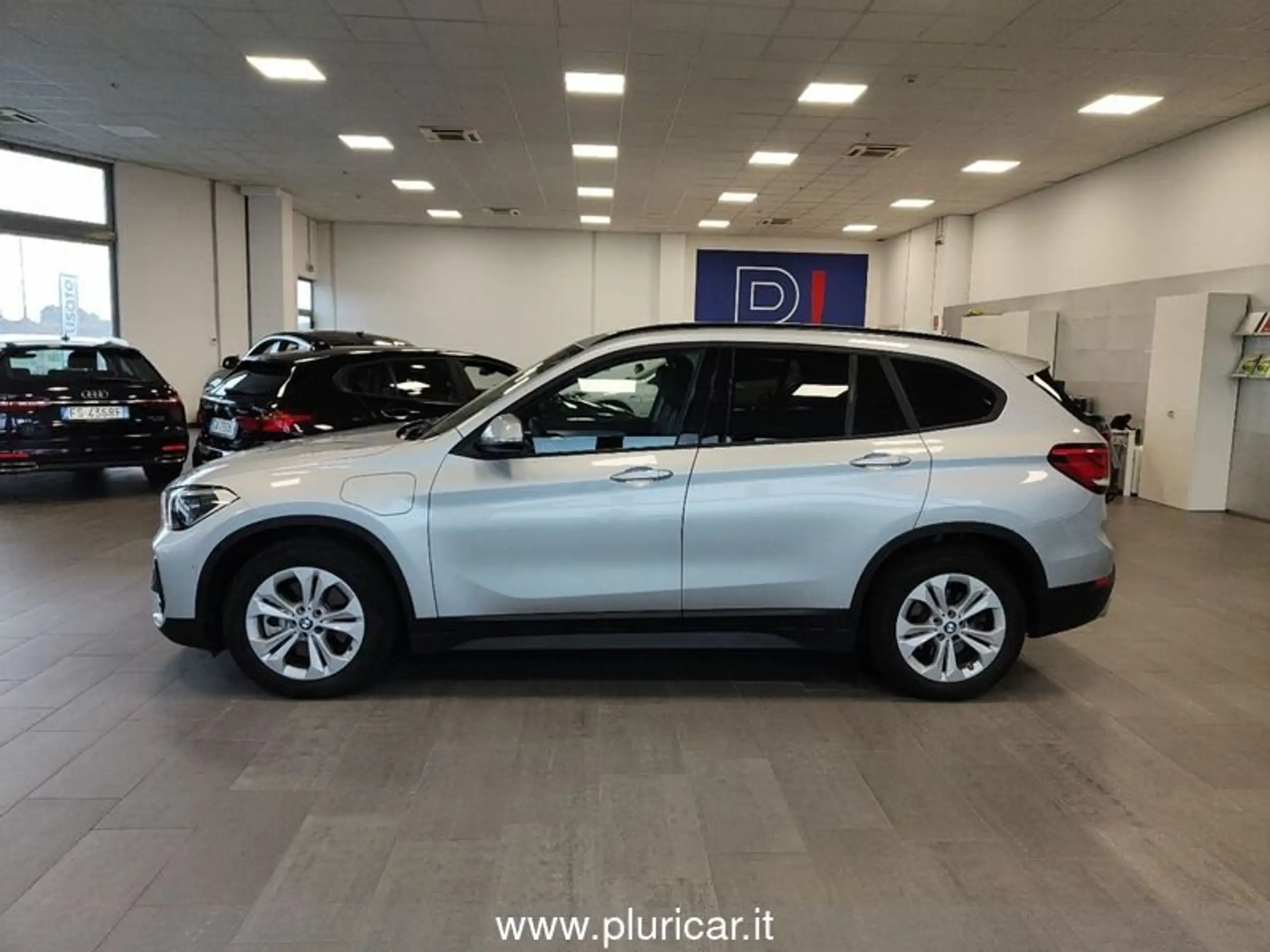 BMW - X1