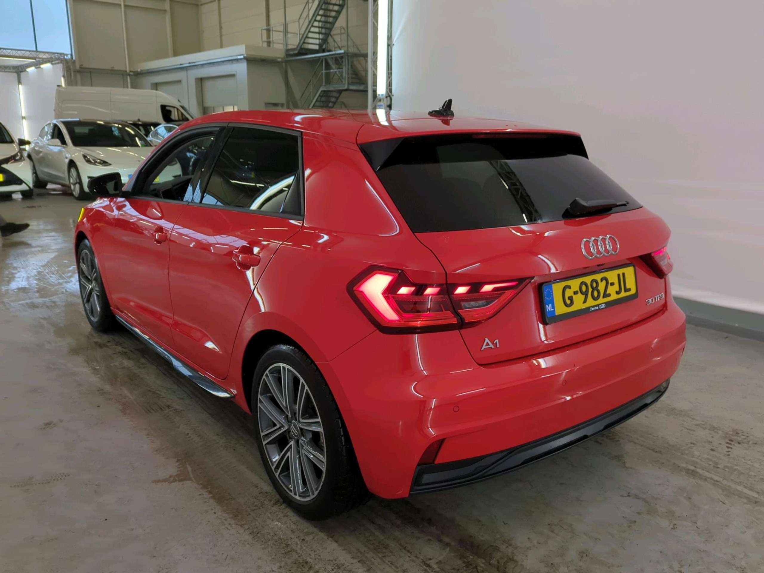 Audi - A1