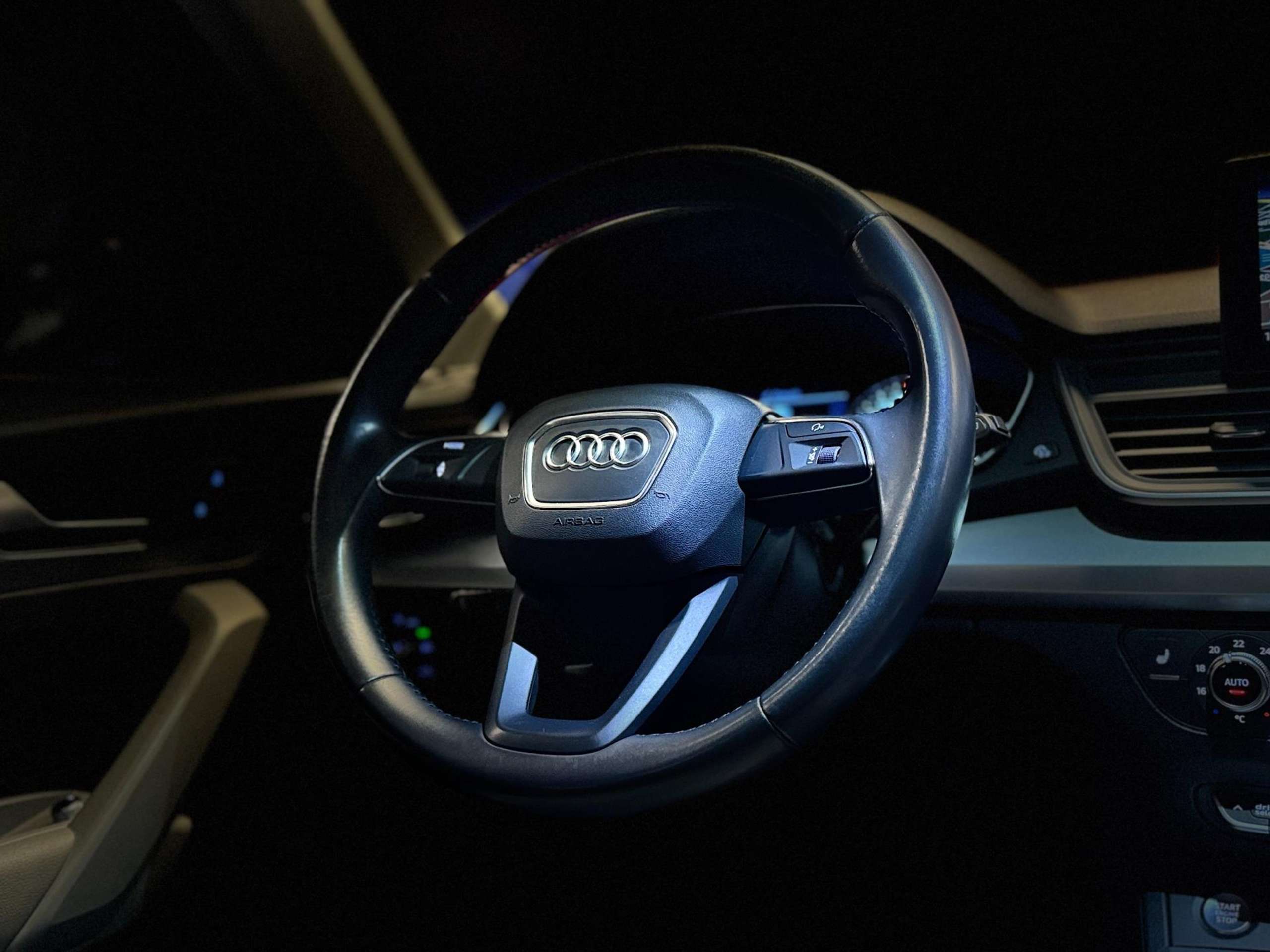 Audi - Q5