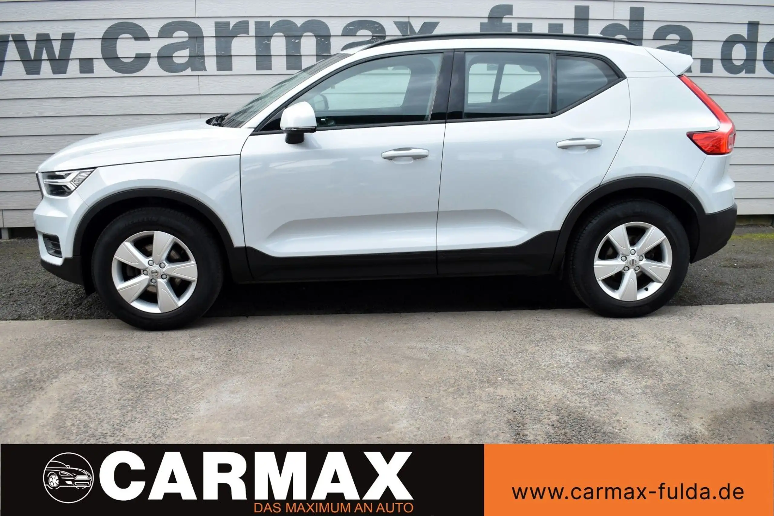 Volvo - XC40