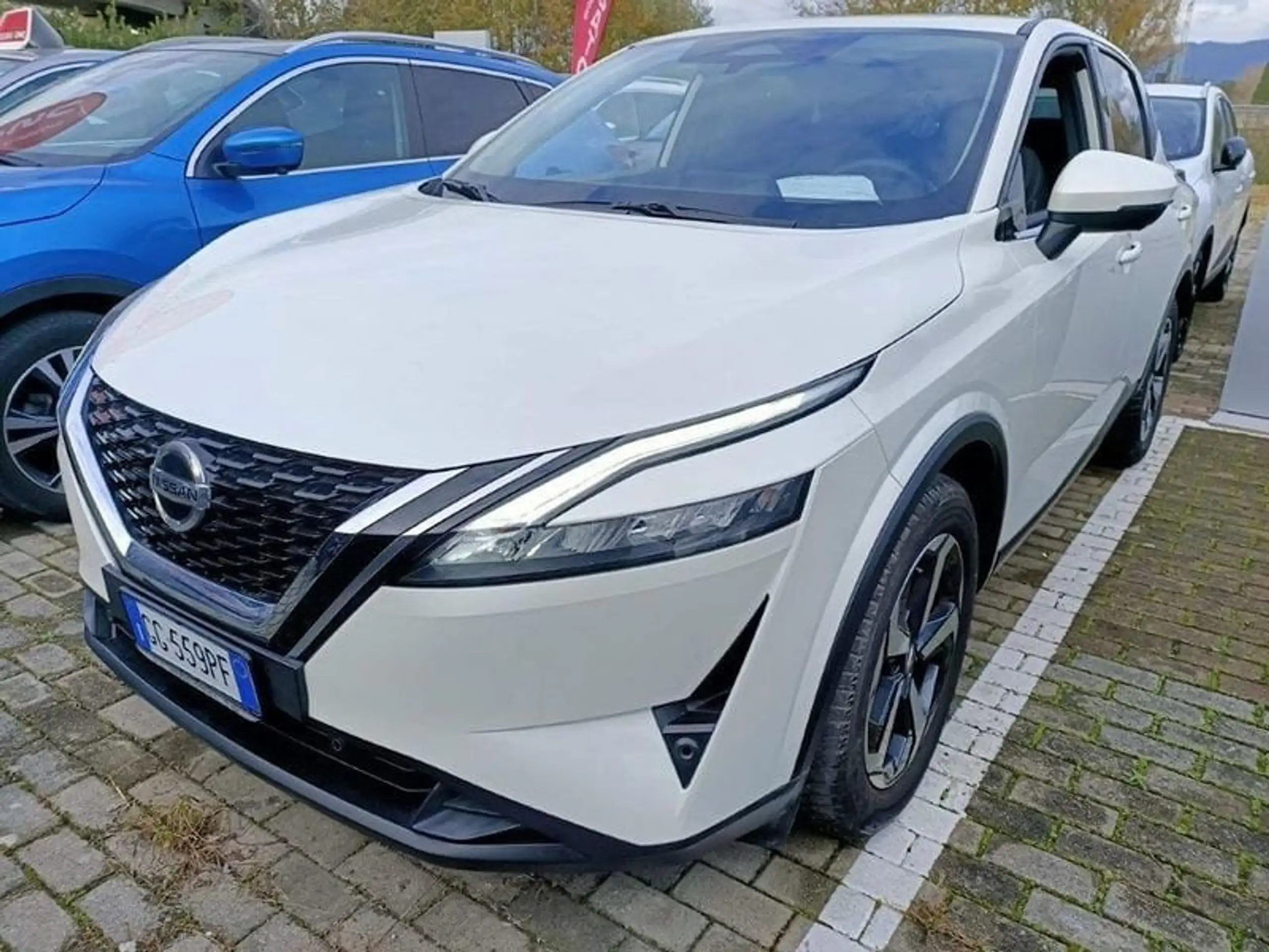 Nissan - Qashqai