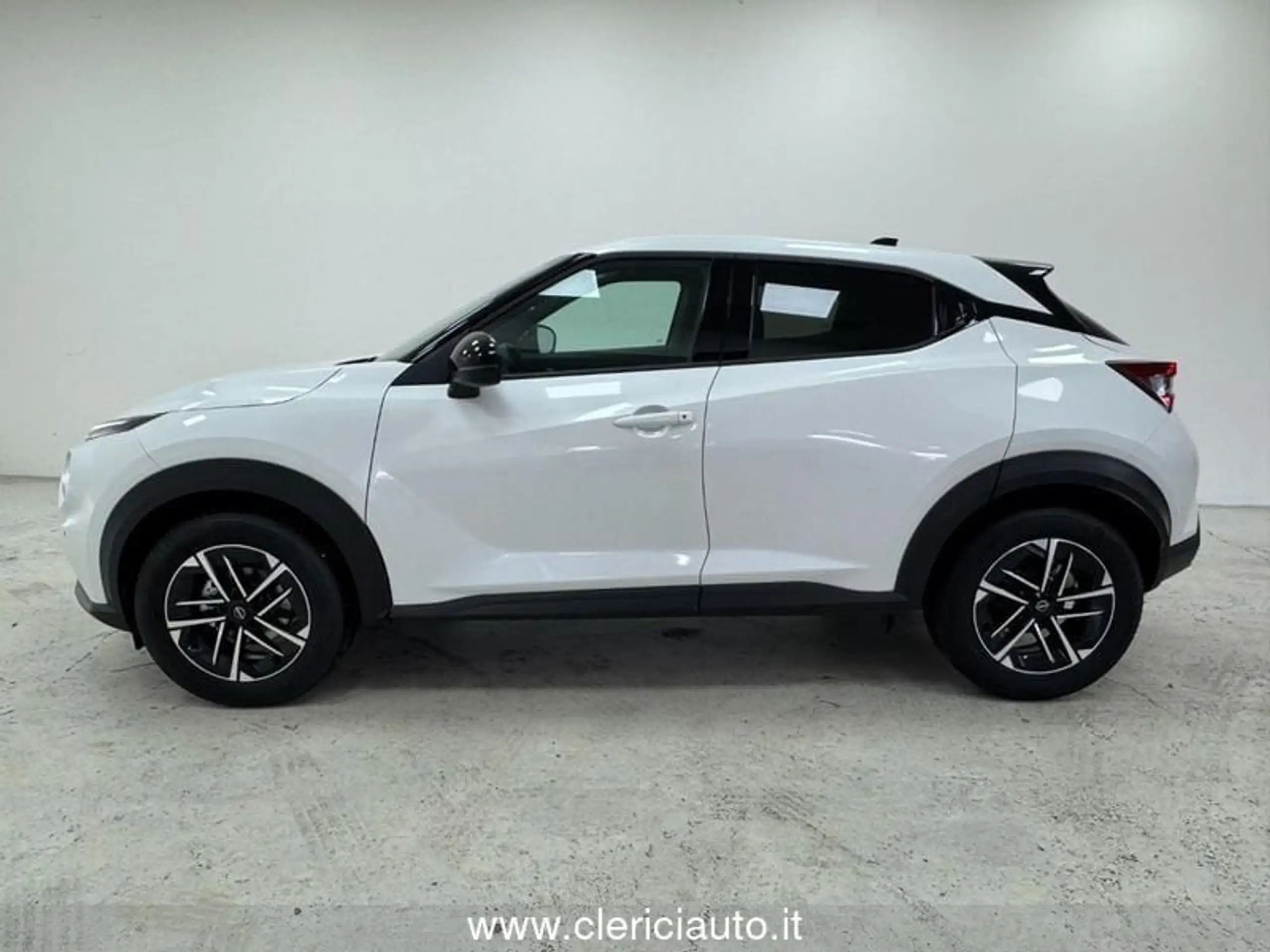 Nissan - Juke