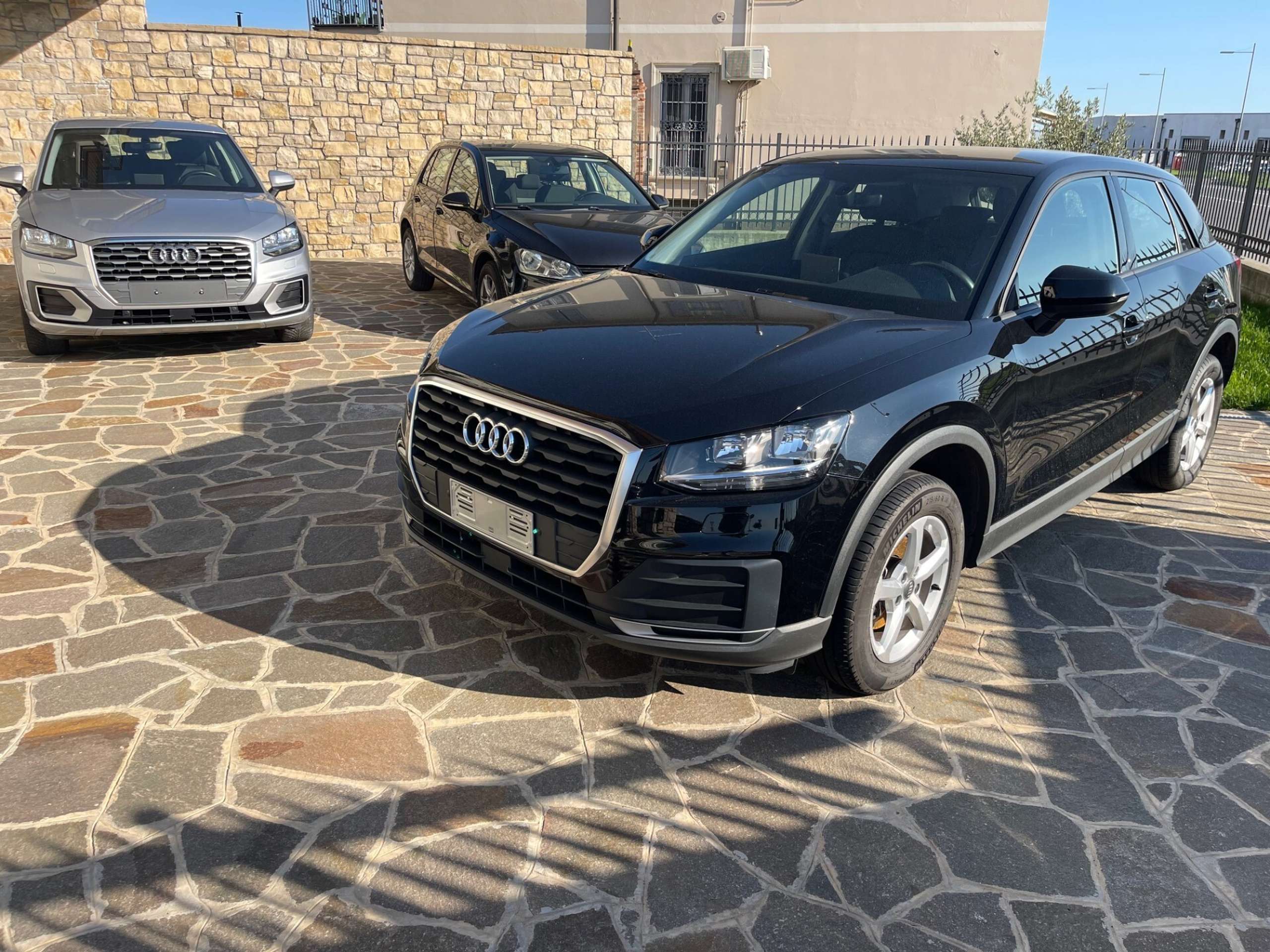 Audi - Q2