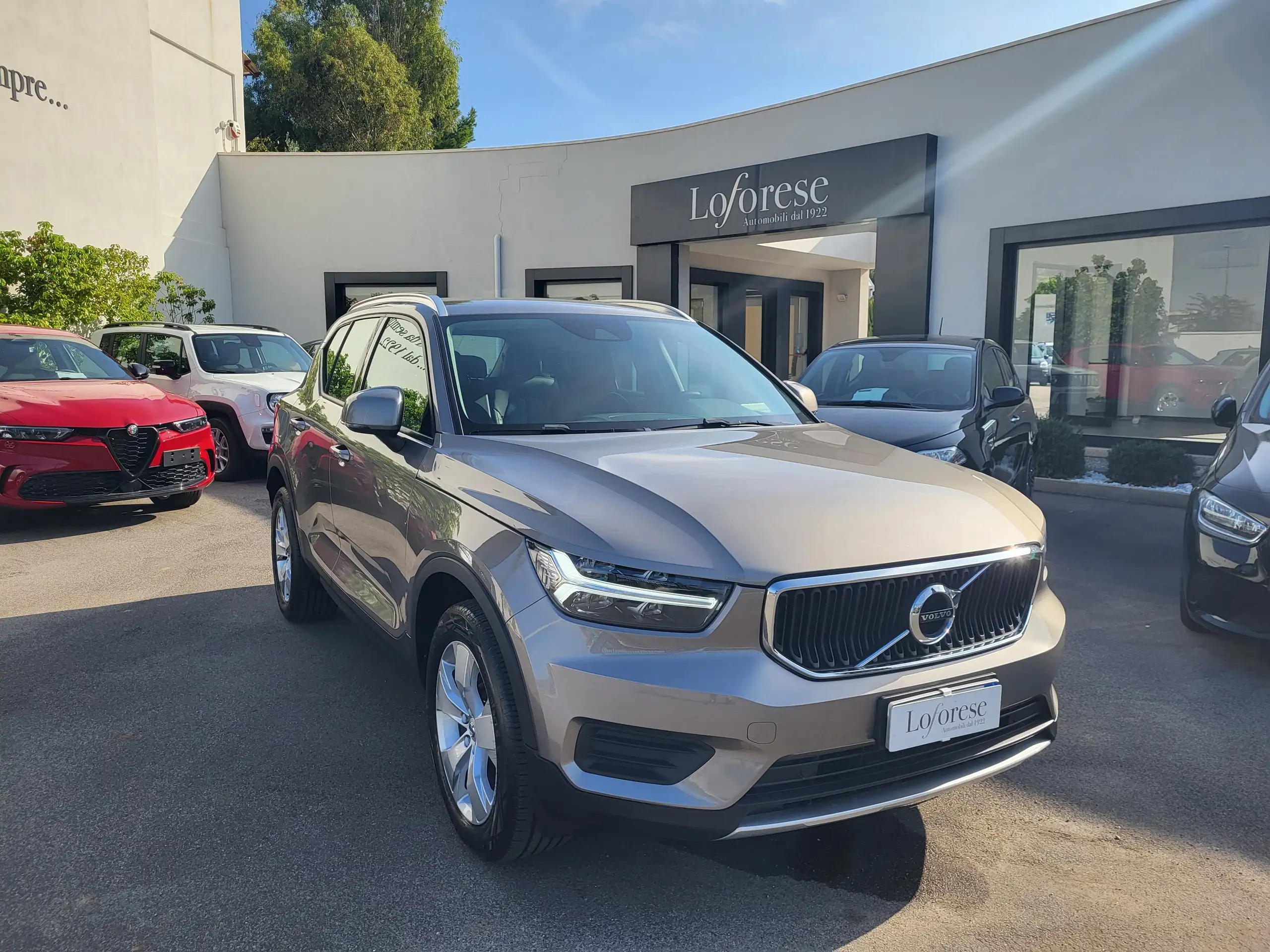 Volvo - XC40