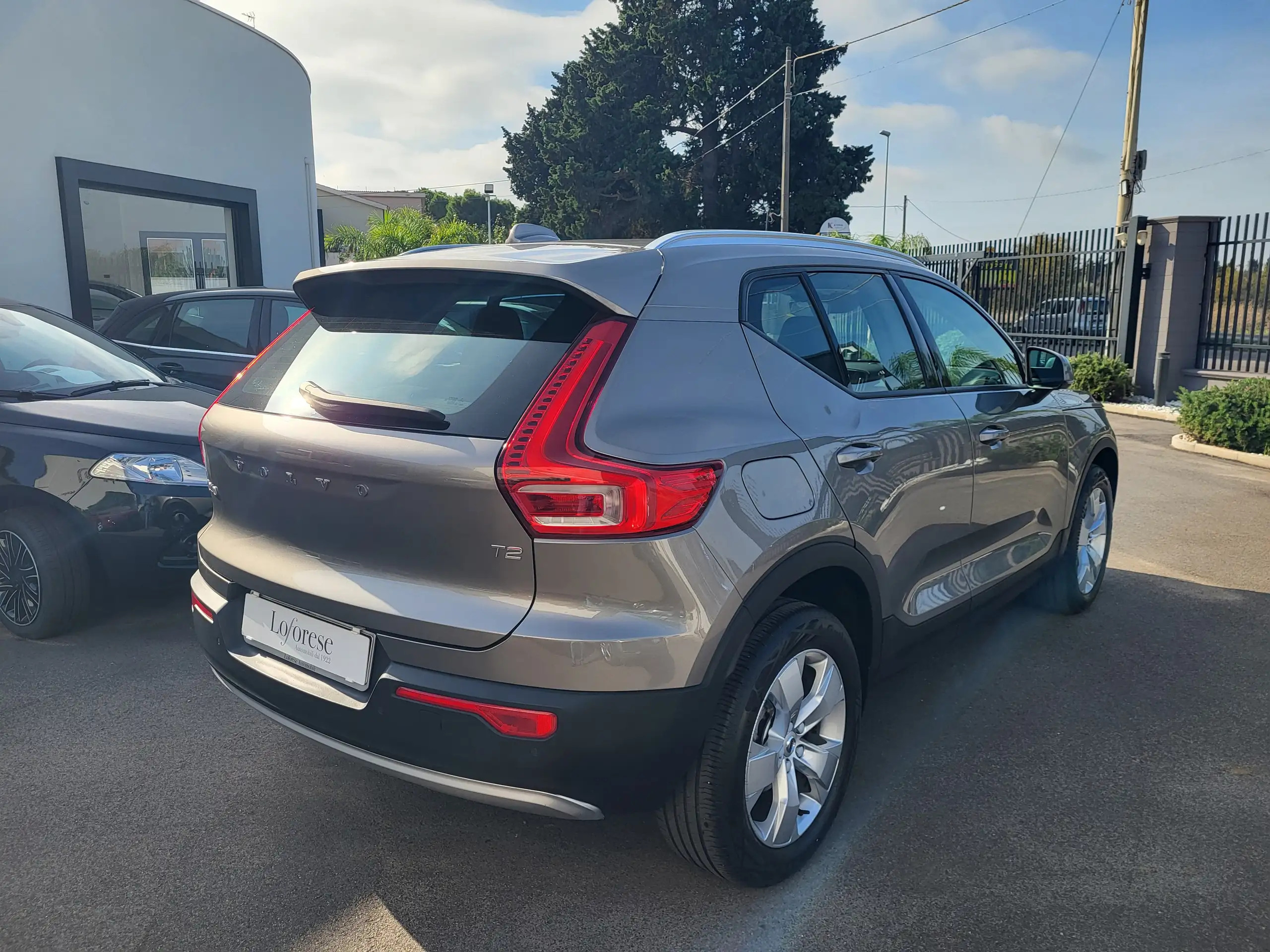 Volvo - XC40