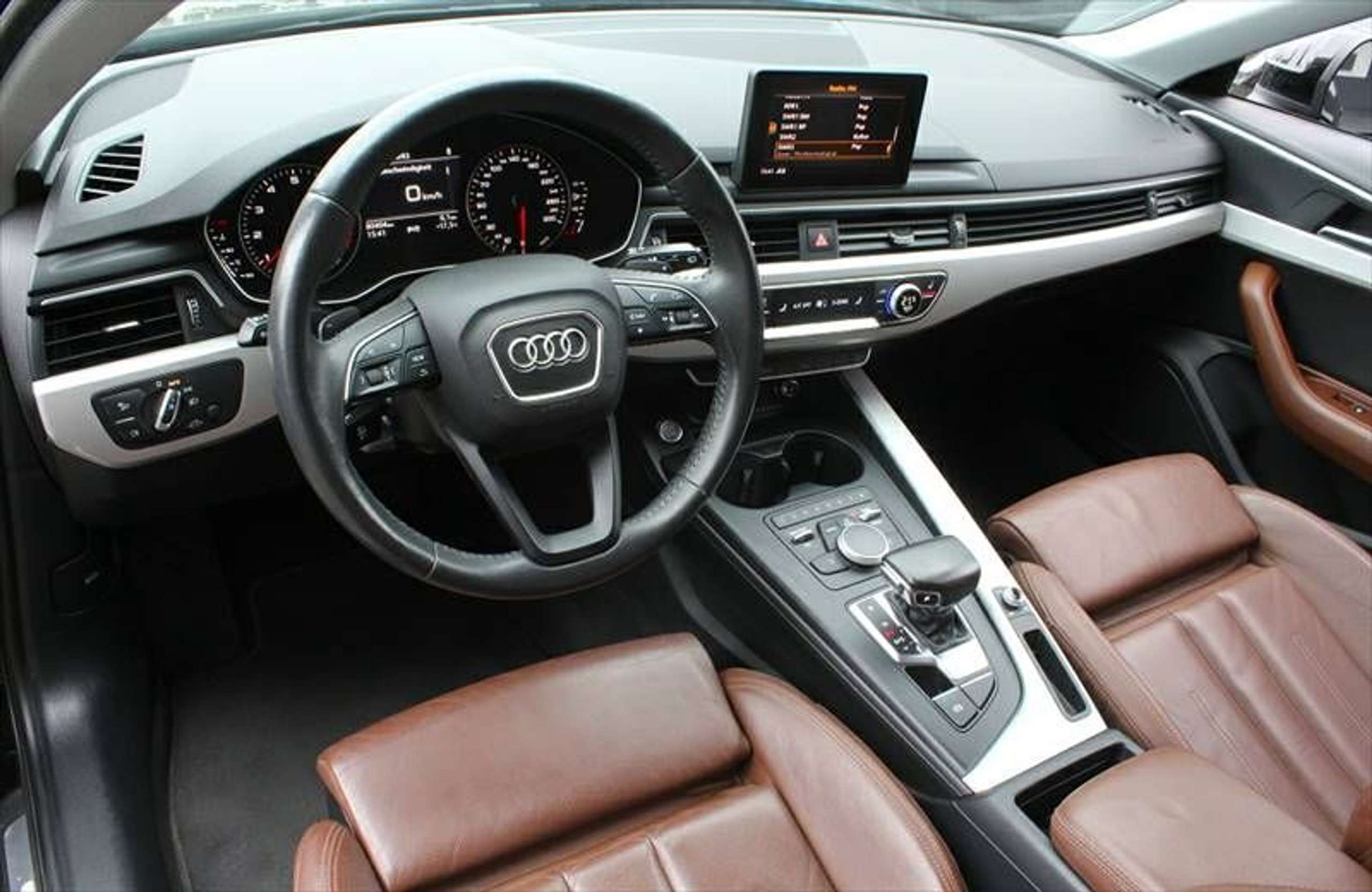 Audi - A4