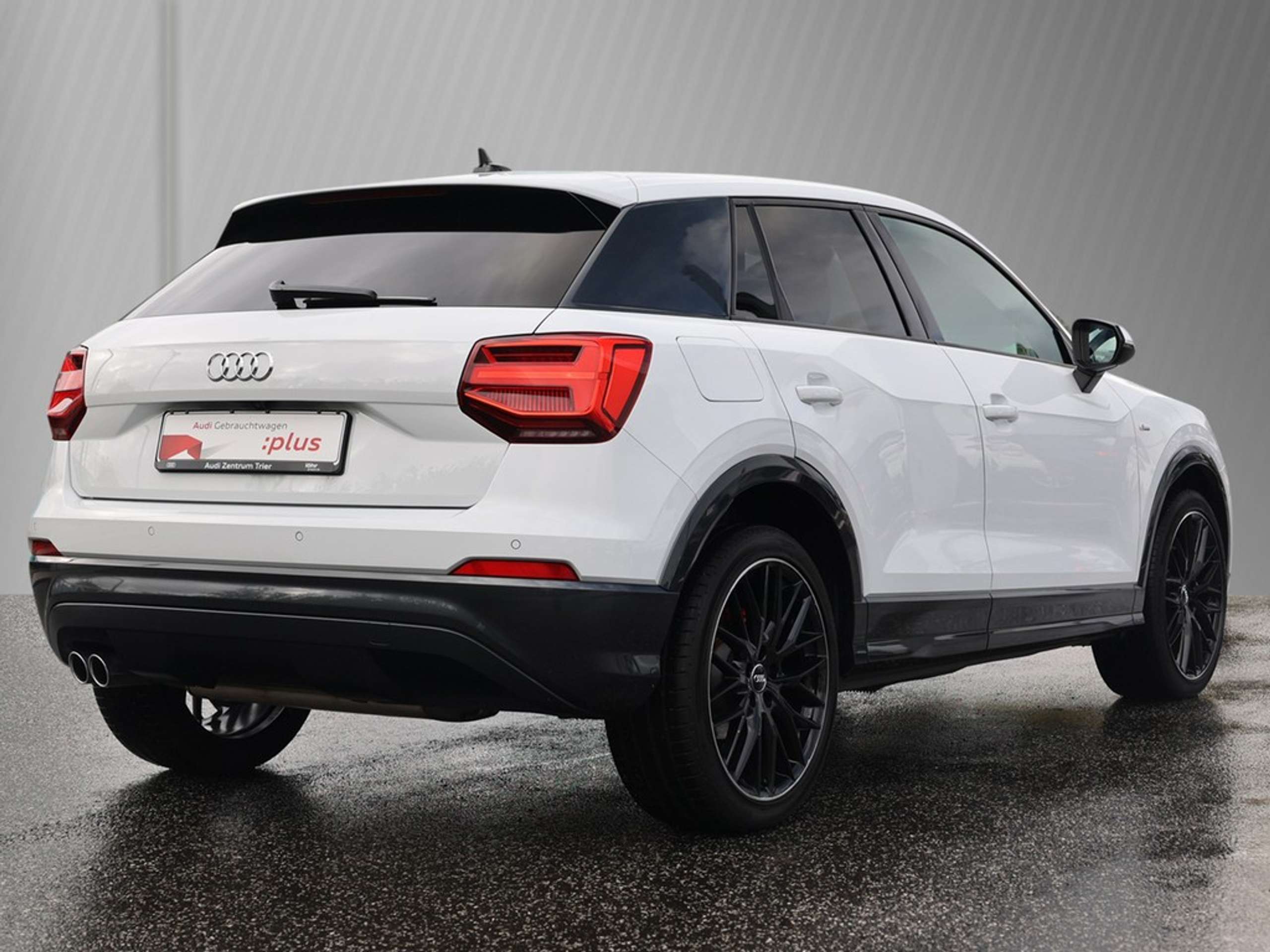 Audi - Q2