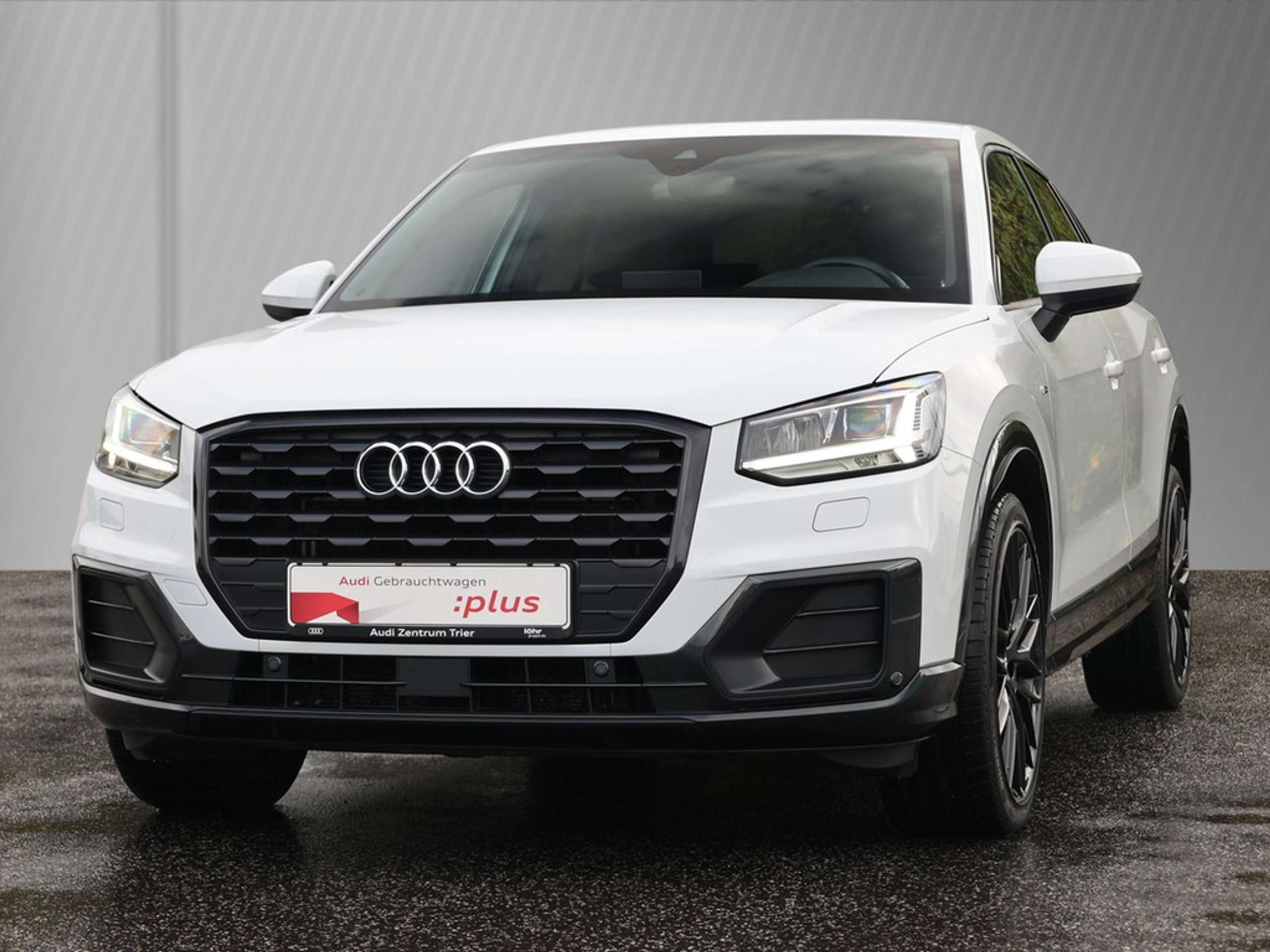 Audi - Q2