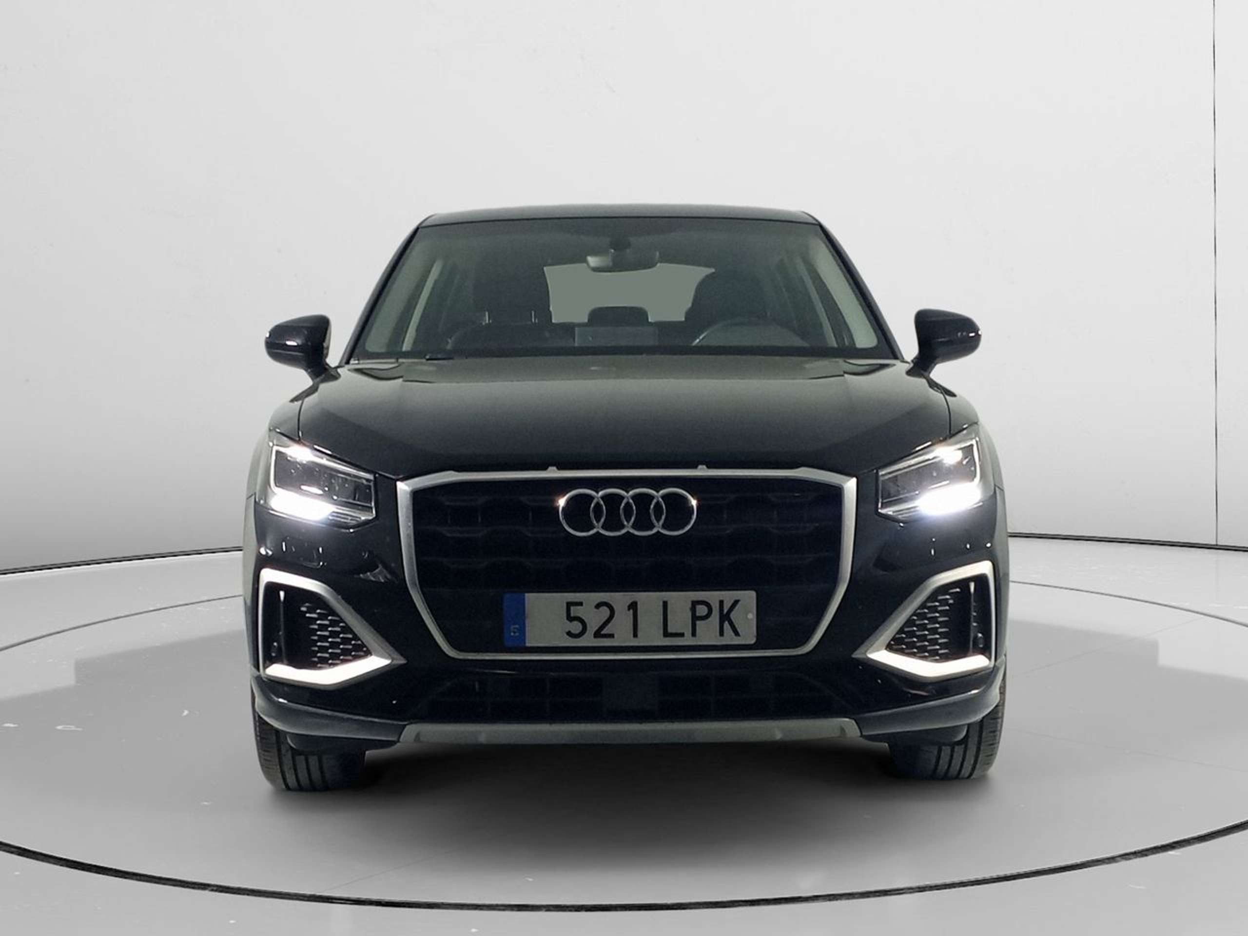 Audi - Q2