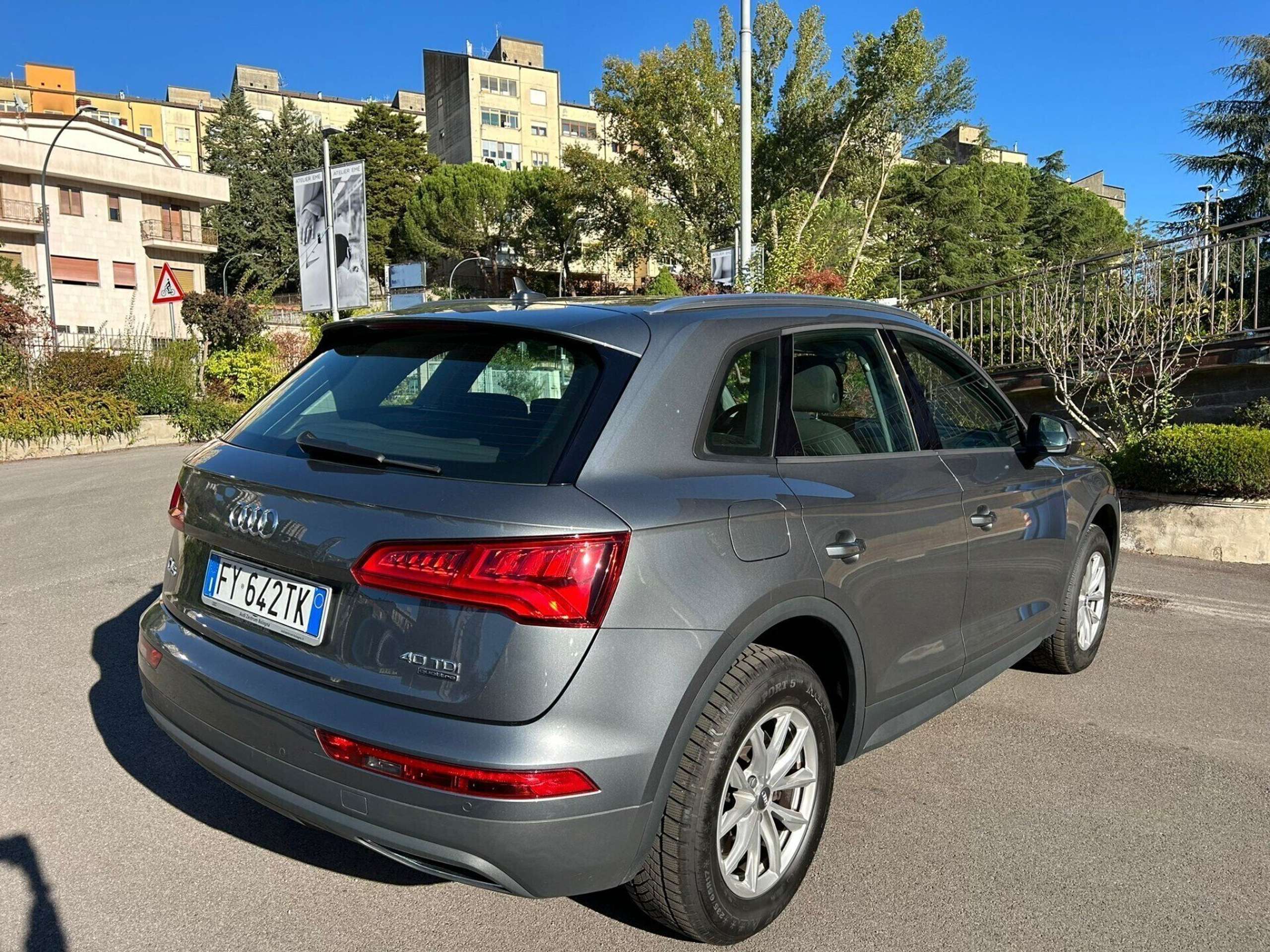 Audi - Q5