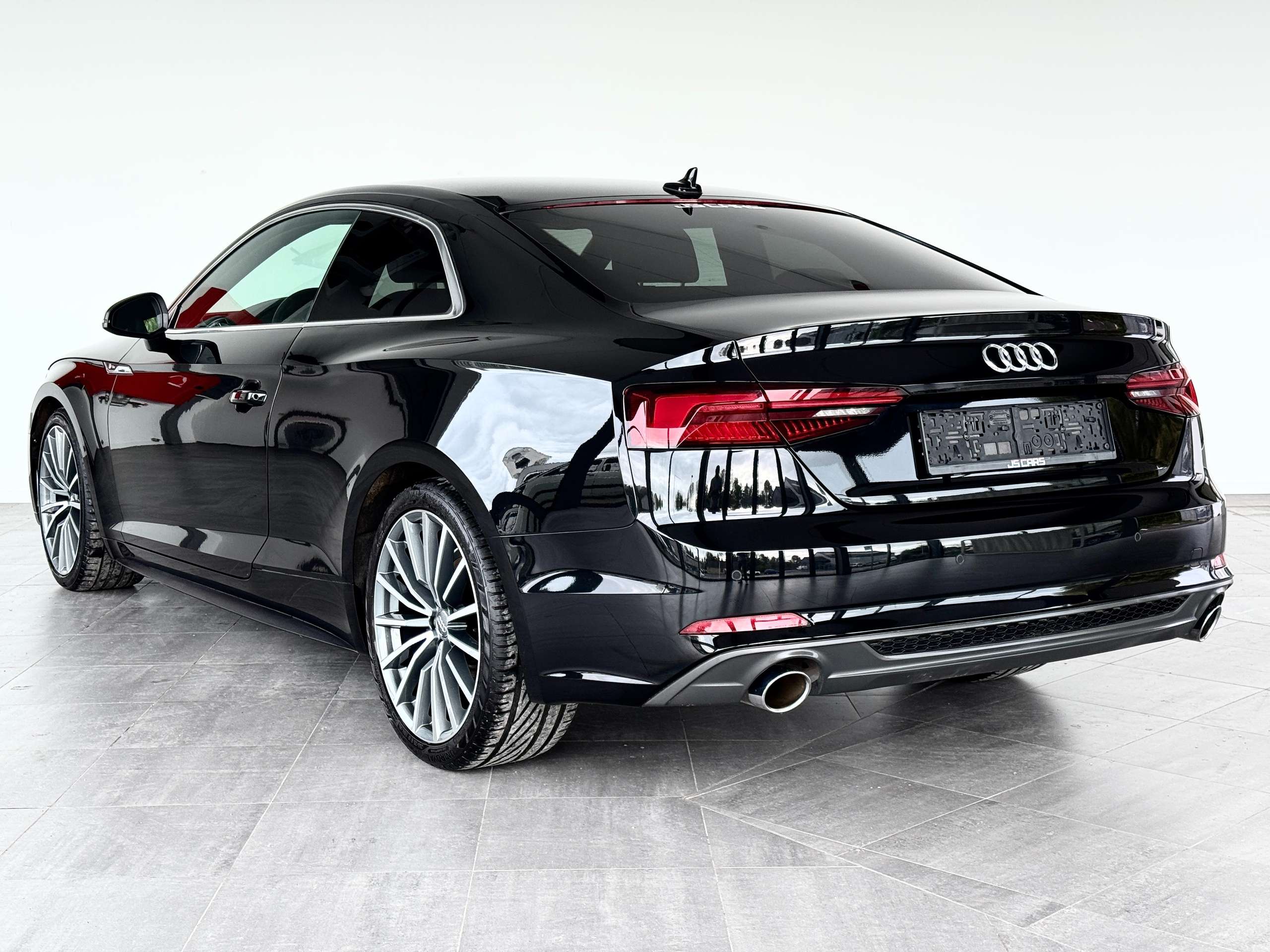 Audi - A5