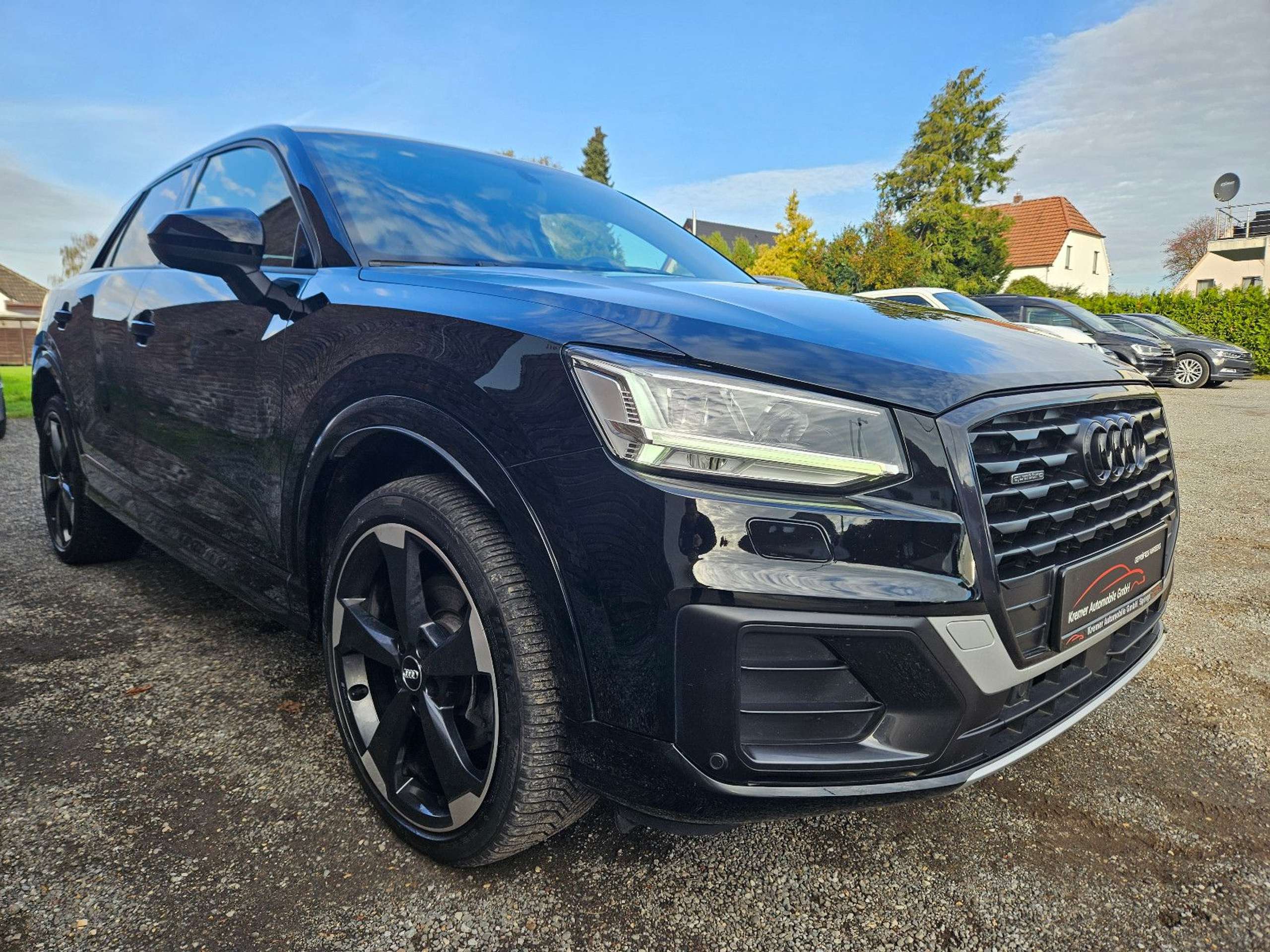 Audi - Q2